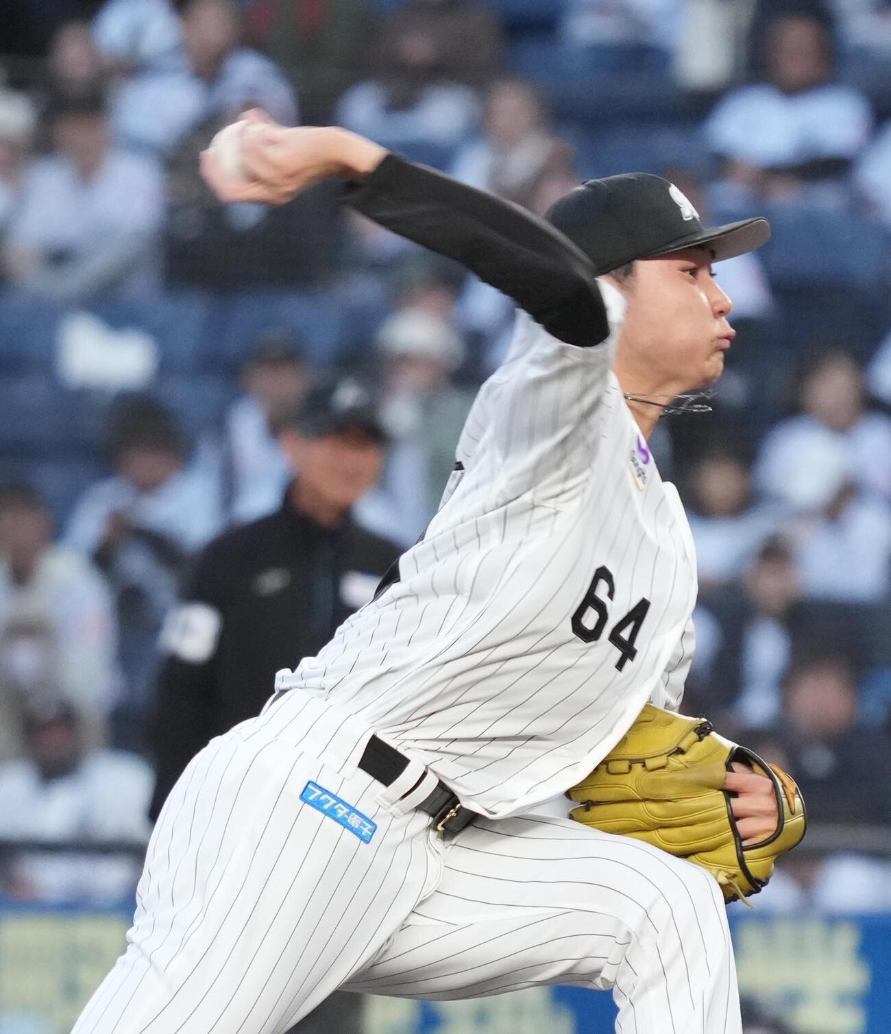 ロッテ対西武　ロッテ先発の広池康志郎（撮影・小沢裕）