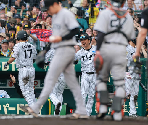 阪神】中野拓夢が代打2点タイムリー 4試合連続ベンチスタートも