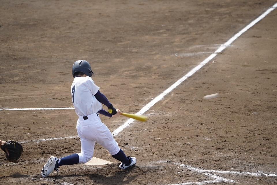 浜松南の井口は4回に同点打を放った