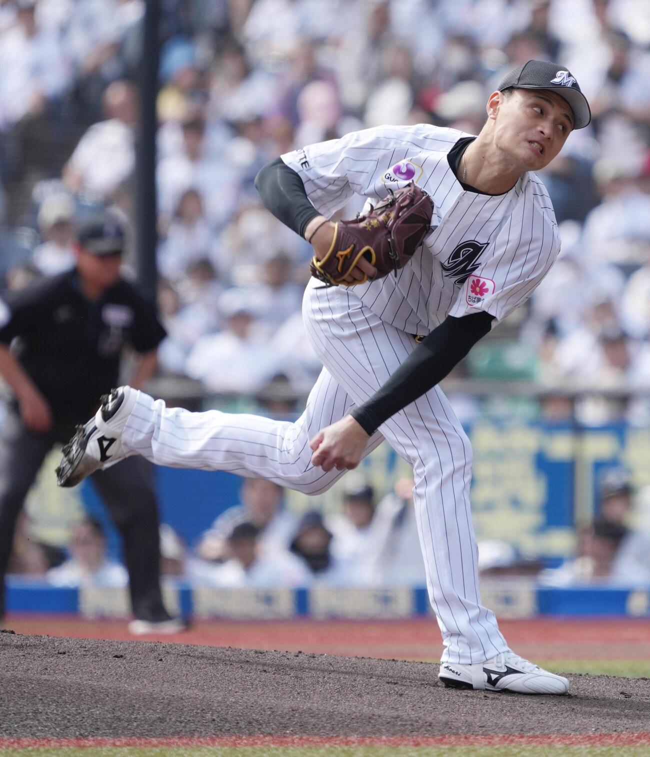 ロッテ対西武　ロッテ先発の毛利海大（撮影・小沢裕）
