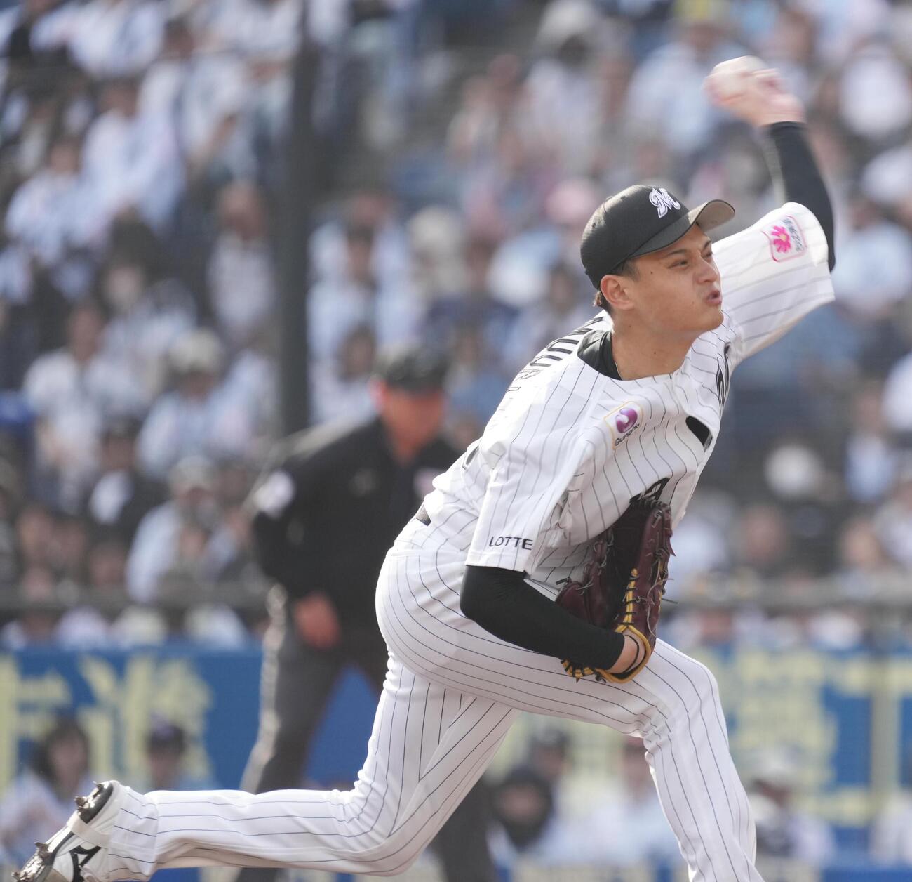 ロッテ対西武　7回無失点と好投したロッテ先発の毛利海大（撮影・小沢裕）