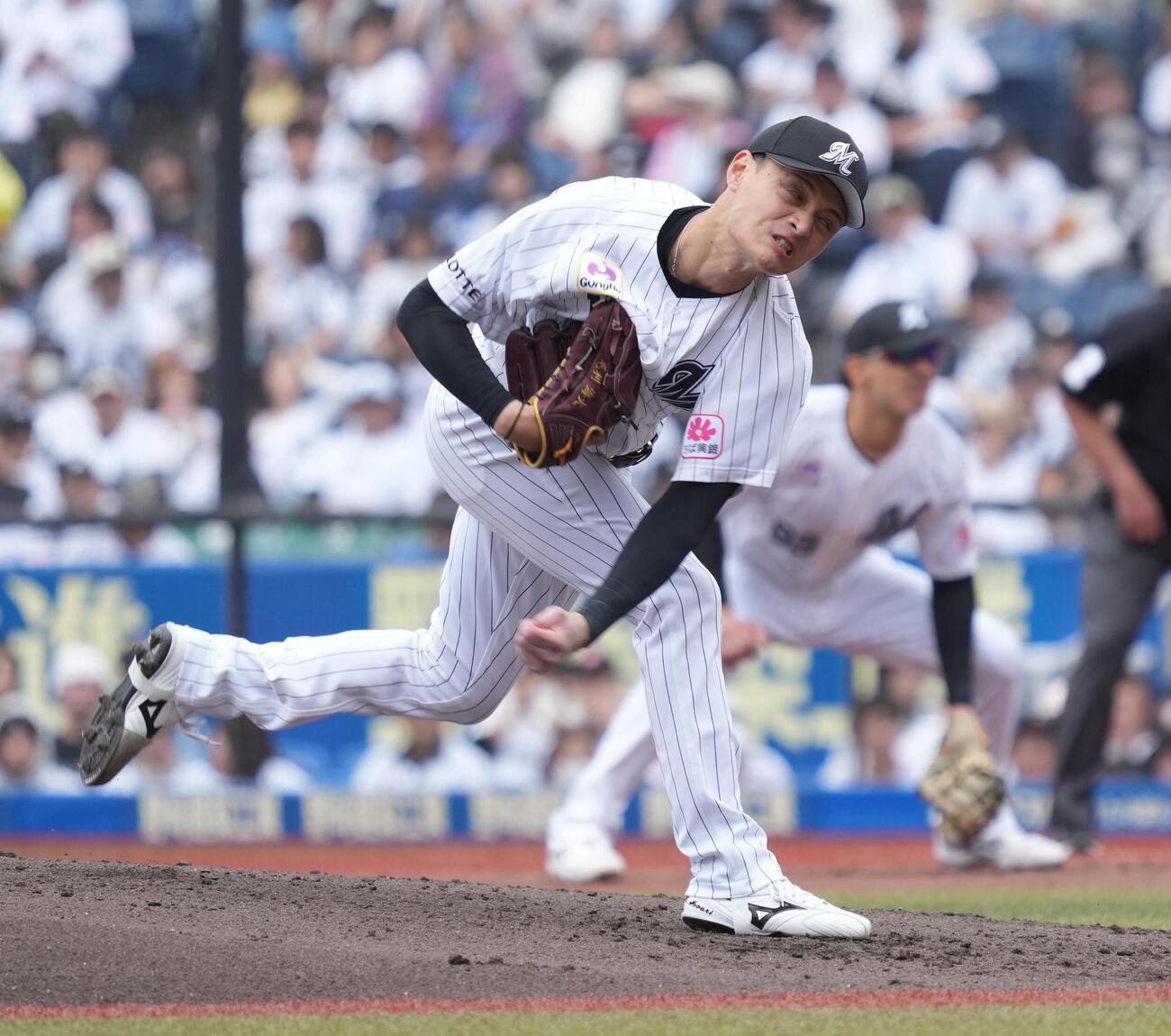 ロッテ対西武　ロッテ先発の毛利海大（撮影・小沢裕）