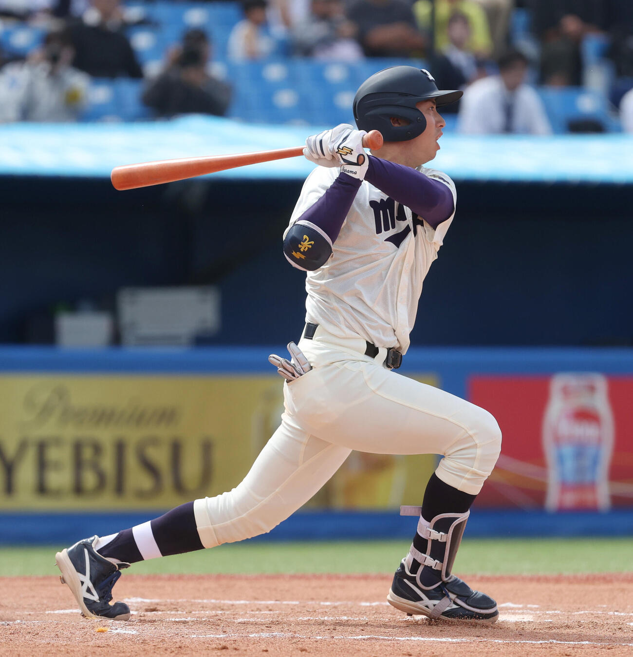東京6大学野球　明大対立大　6回表明大1死満塁、光弘帆高は走者一掃の三塁打を放つ（撮影・柴田隆二）