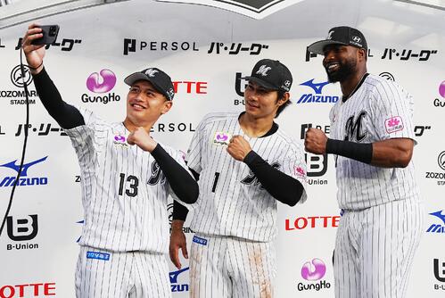 プロ野球大型メンコ？ こんな人】ロッテの打線引っ張るポランコ、パワーの源は大好物の味噌