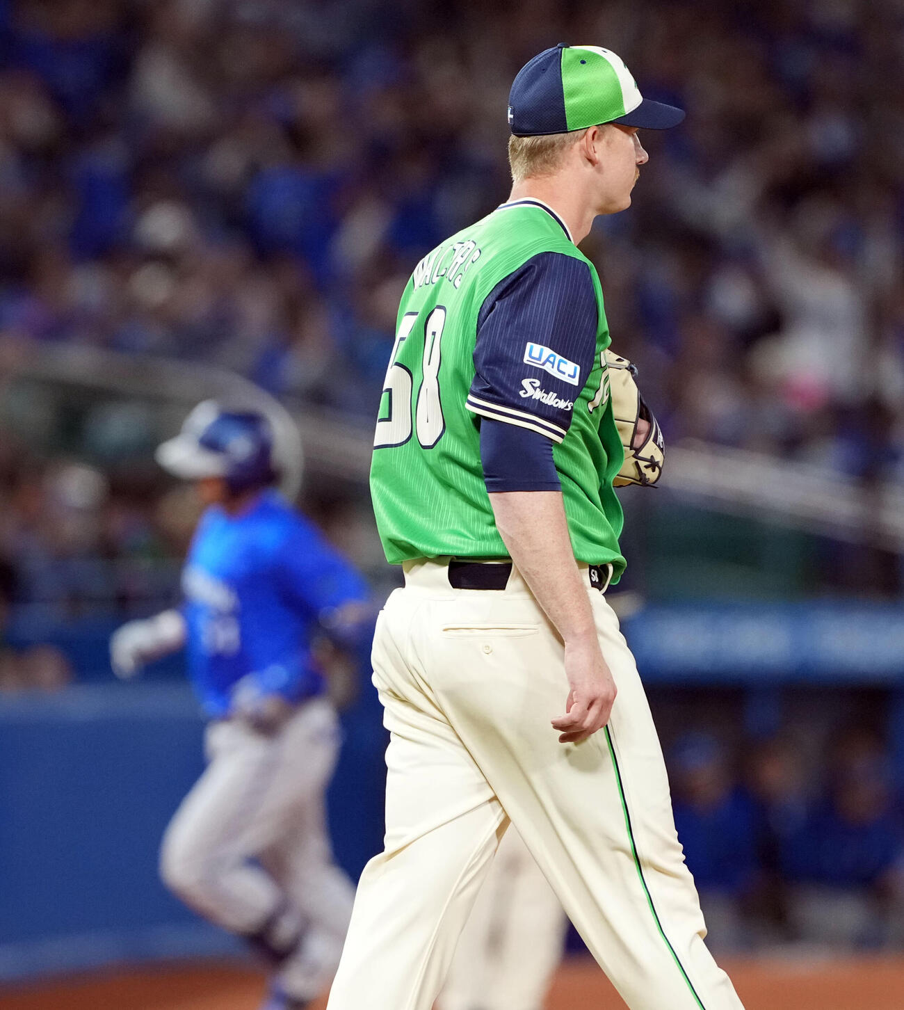 ヤクルト対DeNA 5回表DeNA2死、た宮崎敏郎にソロ本塁打を浴びるナッシュ・ウォルターズ（撮影・たえ見朱実）