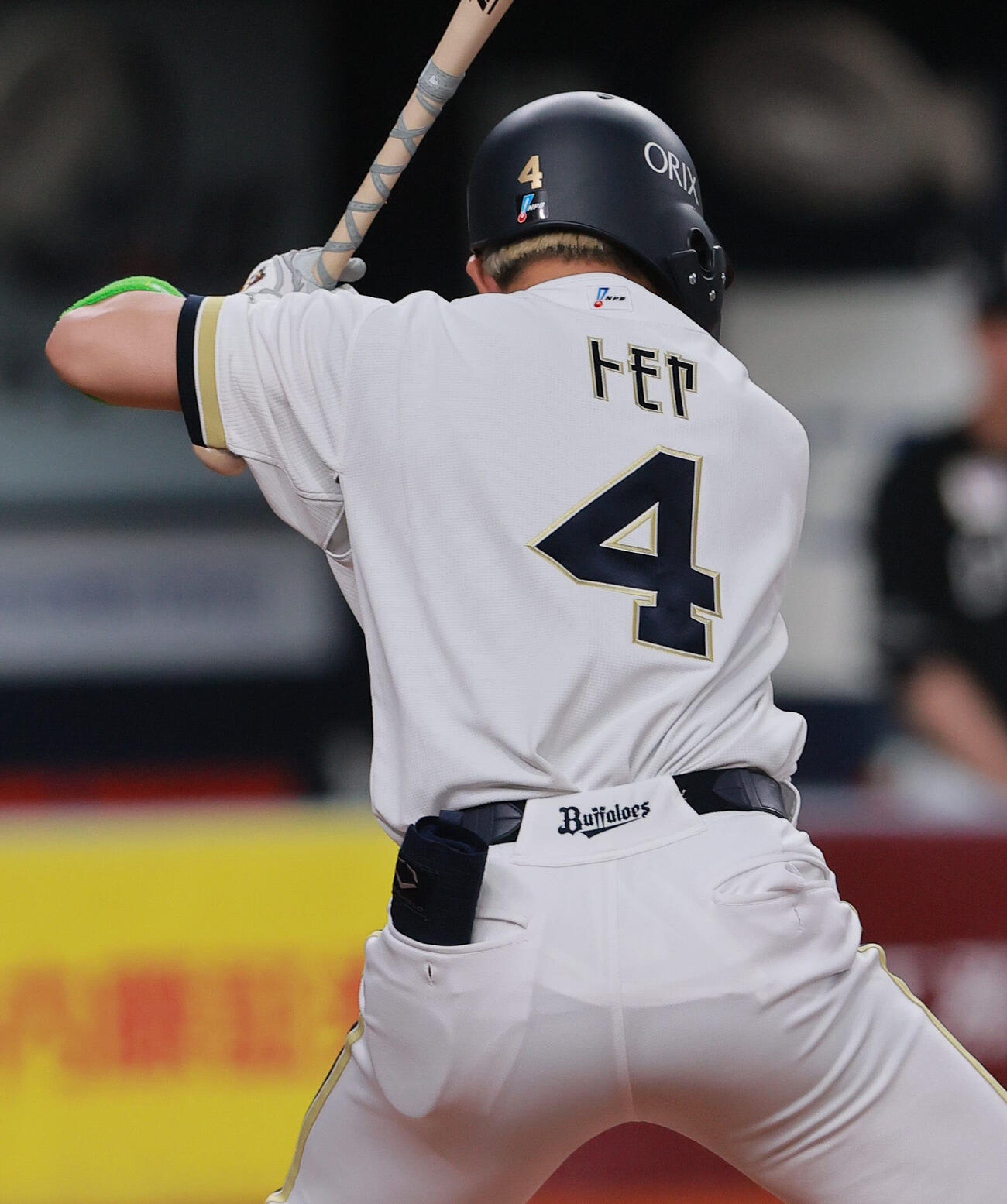 オリックス対ロッテ　特別ユニホームのオリックス森友哉（撮影・上山淳一）