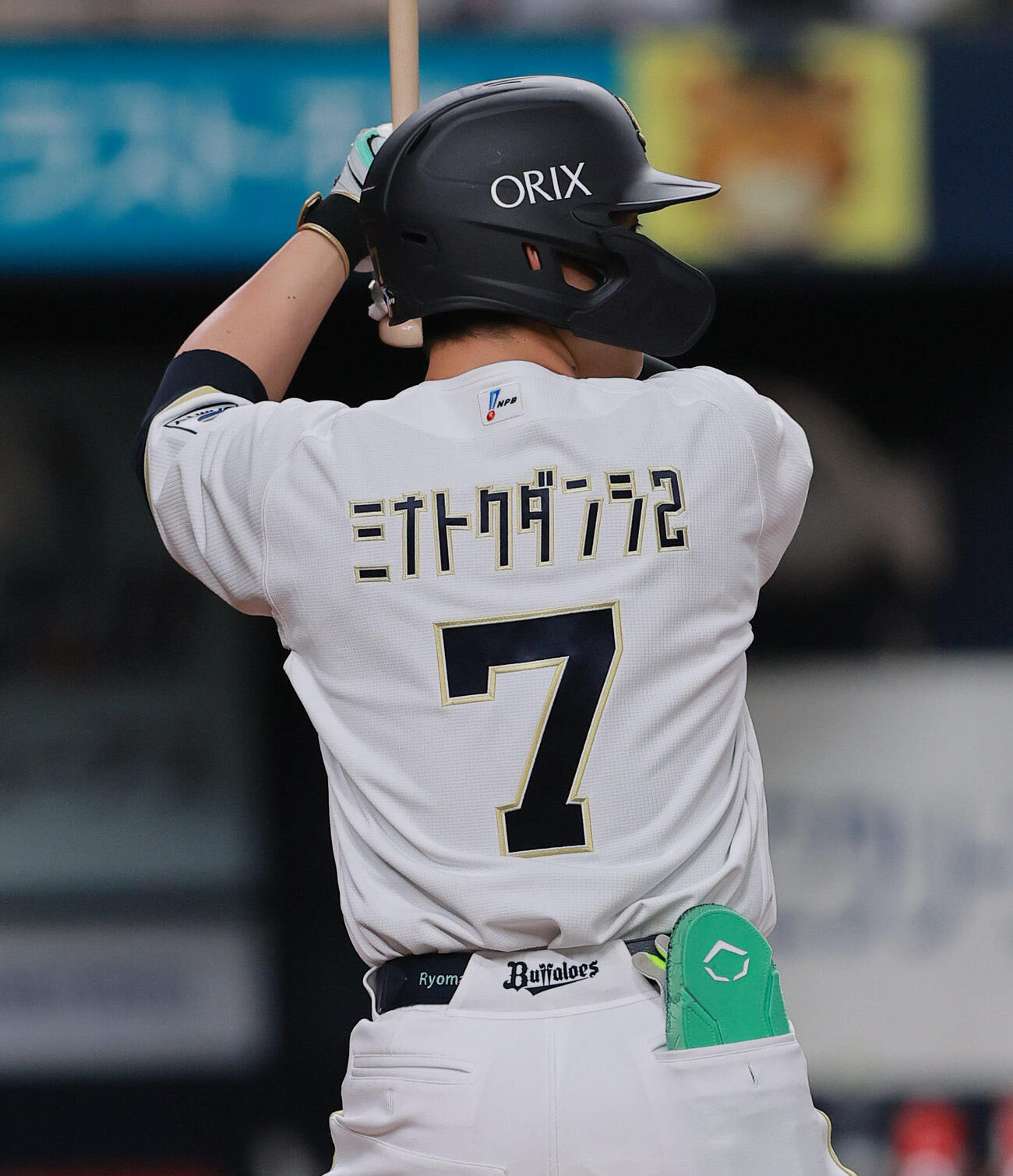 オリックス対ロッテ　特別ユニホームのオリックス西川龍馬（撮影・上山淳一）