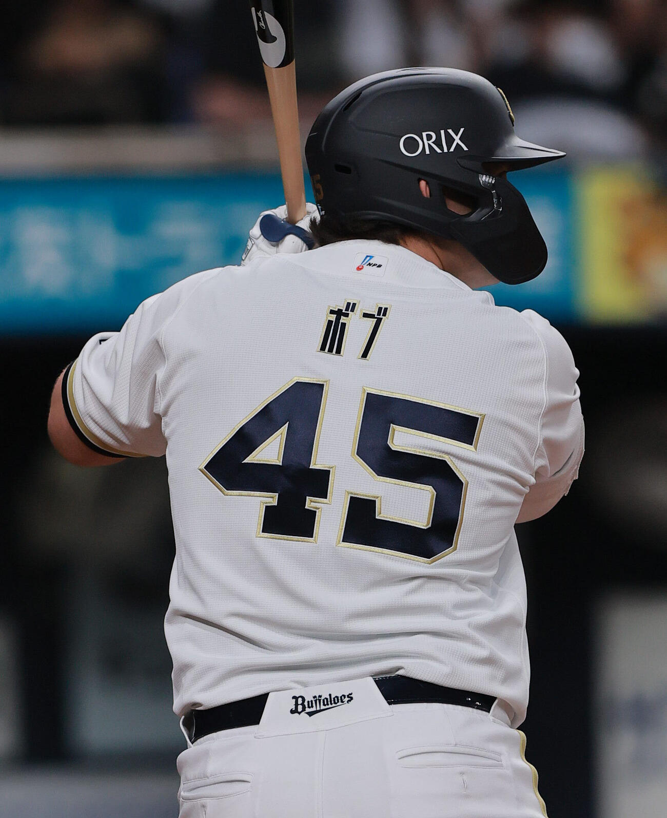 オリックス対ロッテ　特別ユニホームのオリックスボブ・シーモア（撮影・上山淳一）
