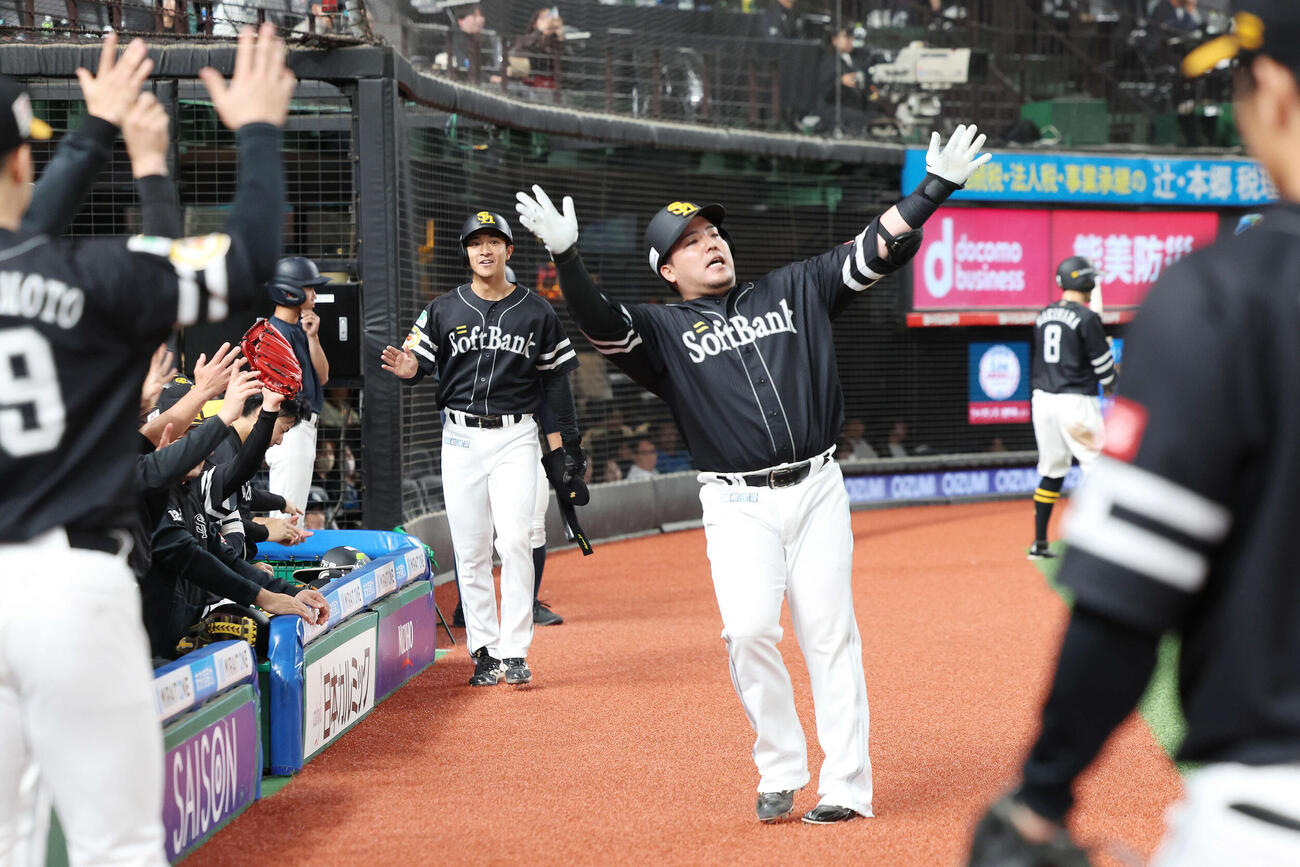 25年5月5日、西武戦で2ランを放った山川穂高