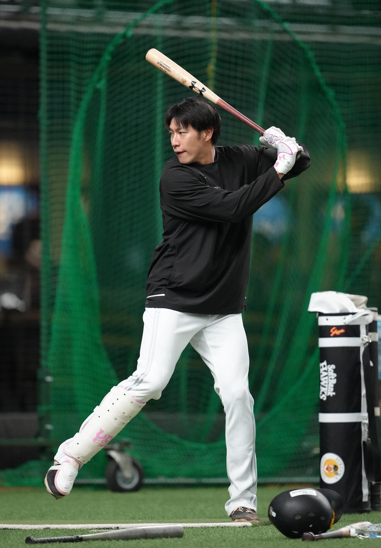 西武対ソフトバンク　試合前、打撃練習するソフトバンク柳田悠岐　（撮影・足立雅史）