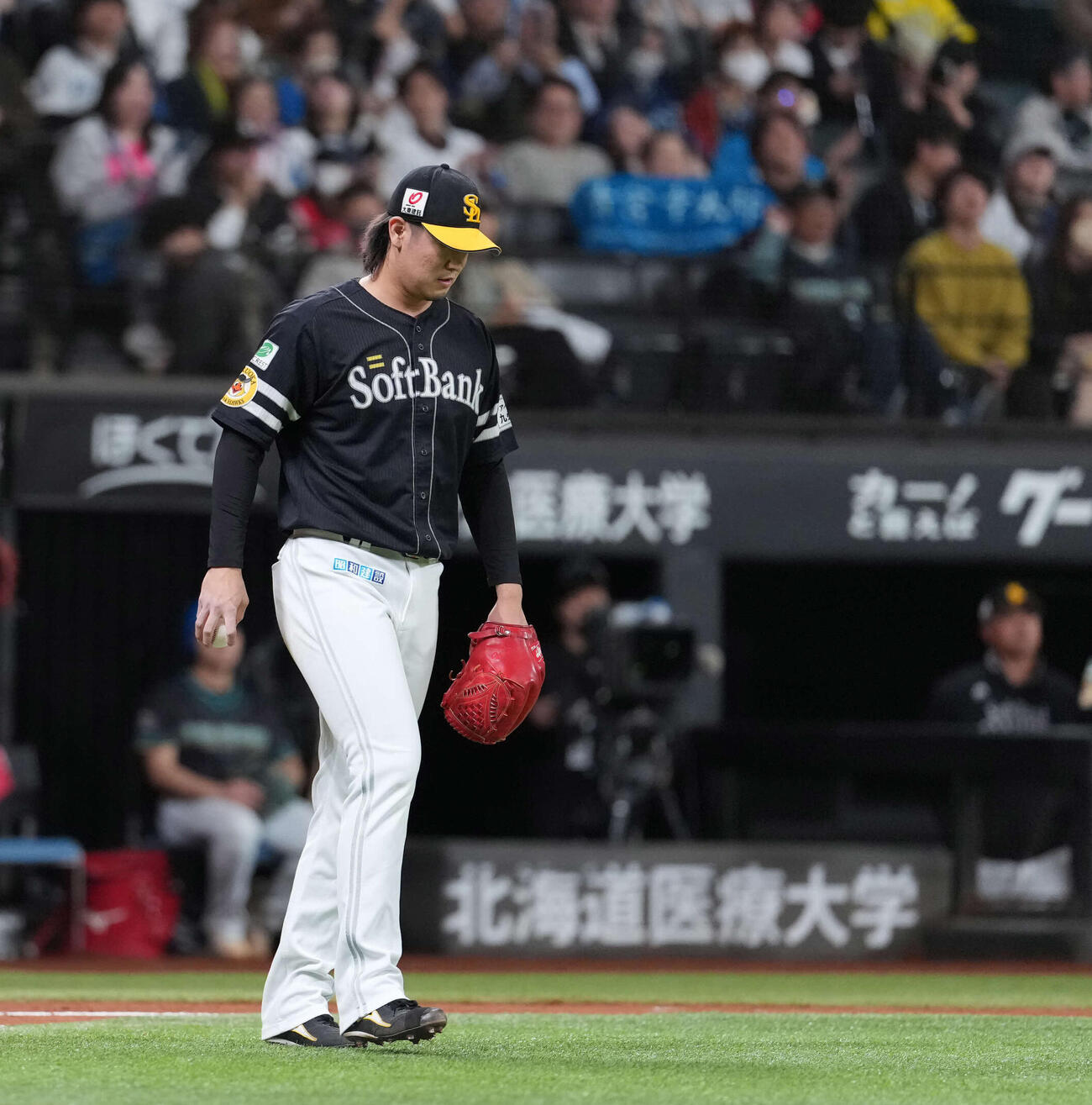 4月11日、清宮幸太郎に適時打を浴びる杉山