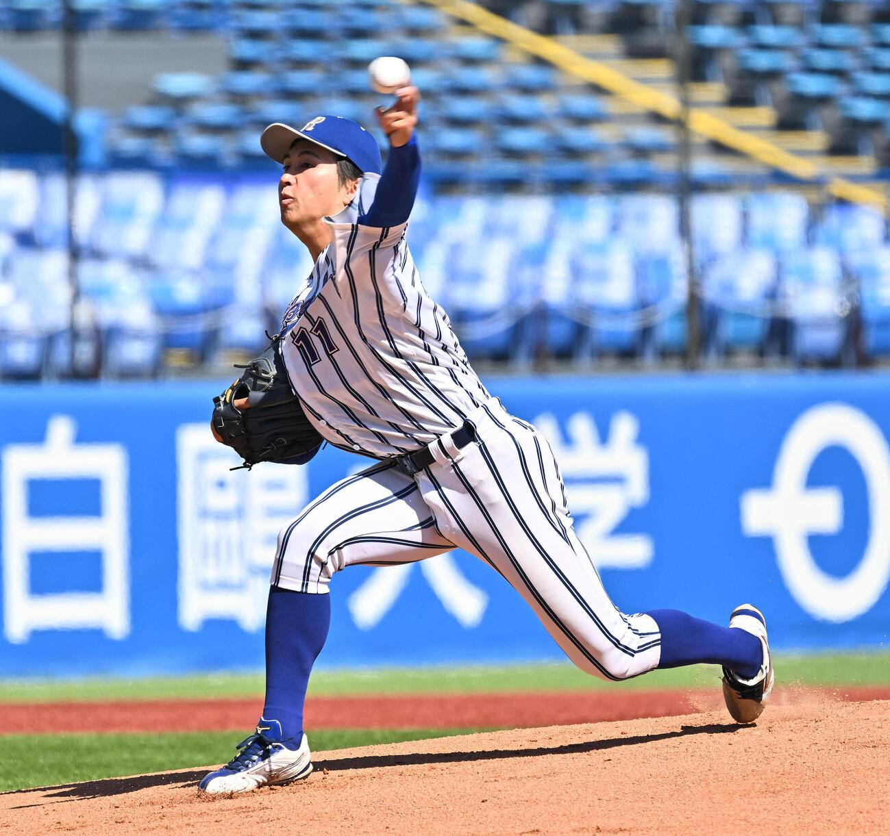 中大対立正大　立正大先発の仁田陽翔（撮影・滝沢徹郎）