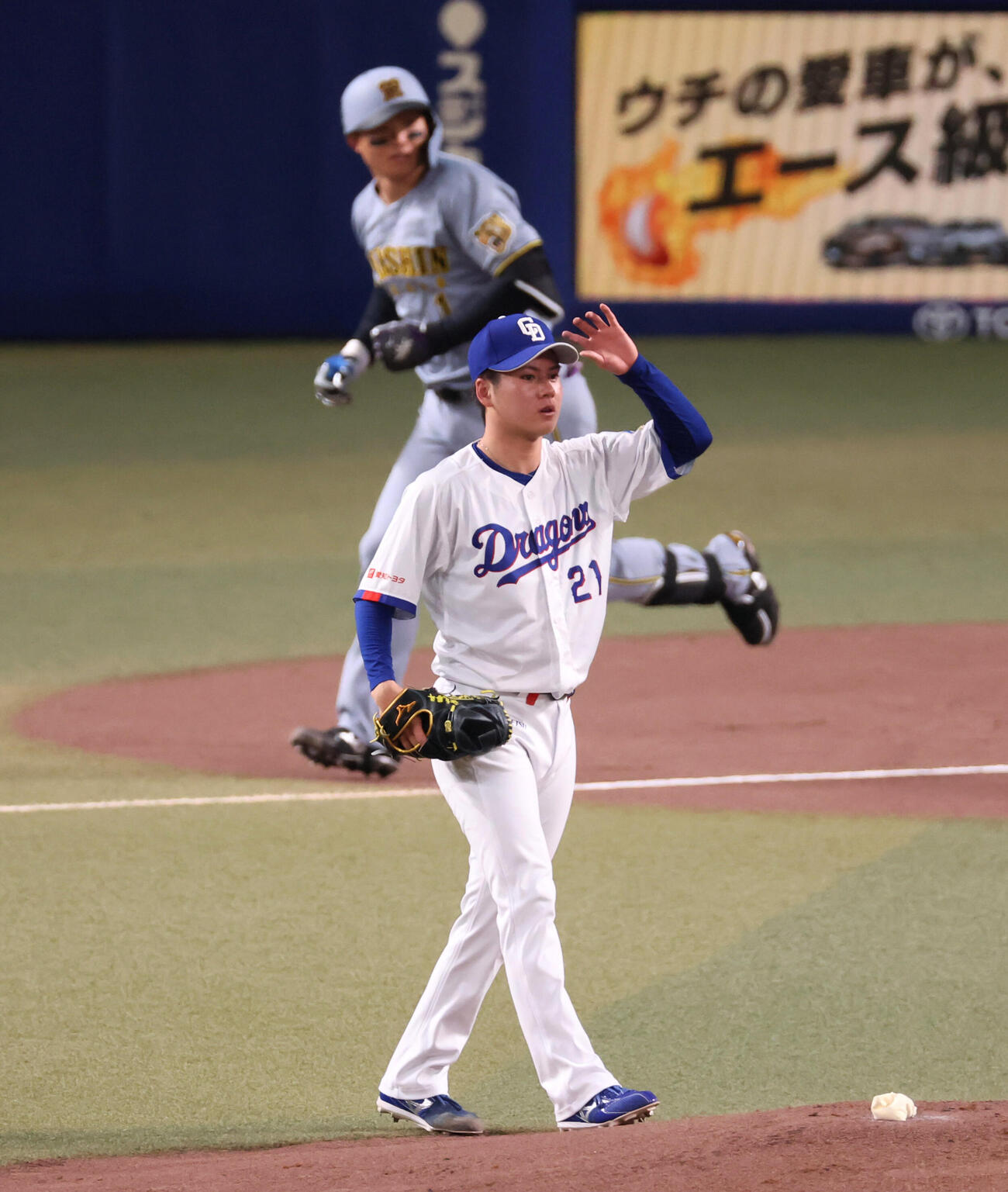 中日対阪神　1回表阪神2死、金丸夢斗は森下翔太から左越えソロ本塁打を浴びる（撮影・加藤哉）