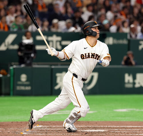 【巨人】大城卓三が先制３号３ラン　チーム初安打が値千金の１発