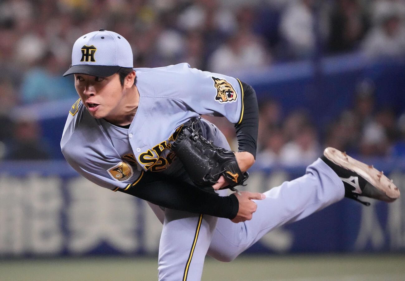 中日対阪神　4回裏中日無死一塁、阪神2番手で登板する椎葉剛（撮影・森本幸一）