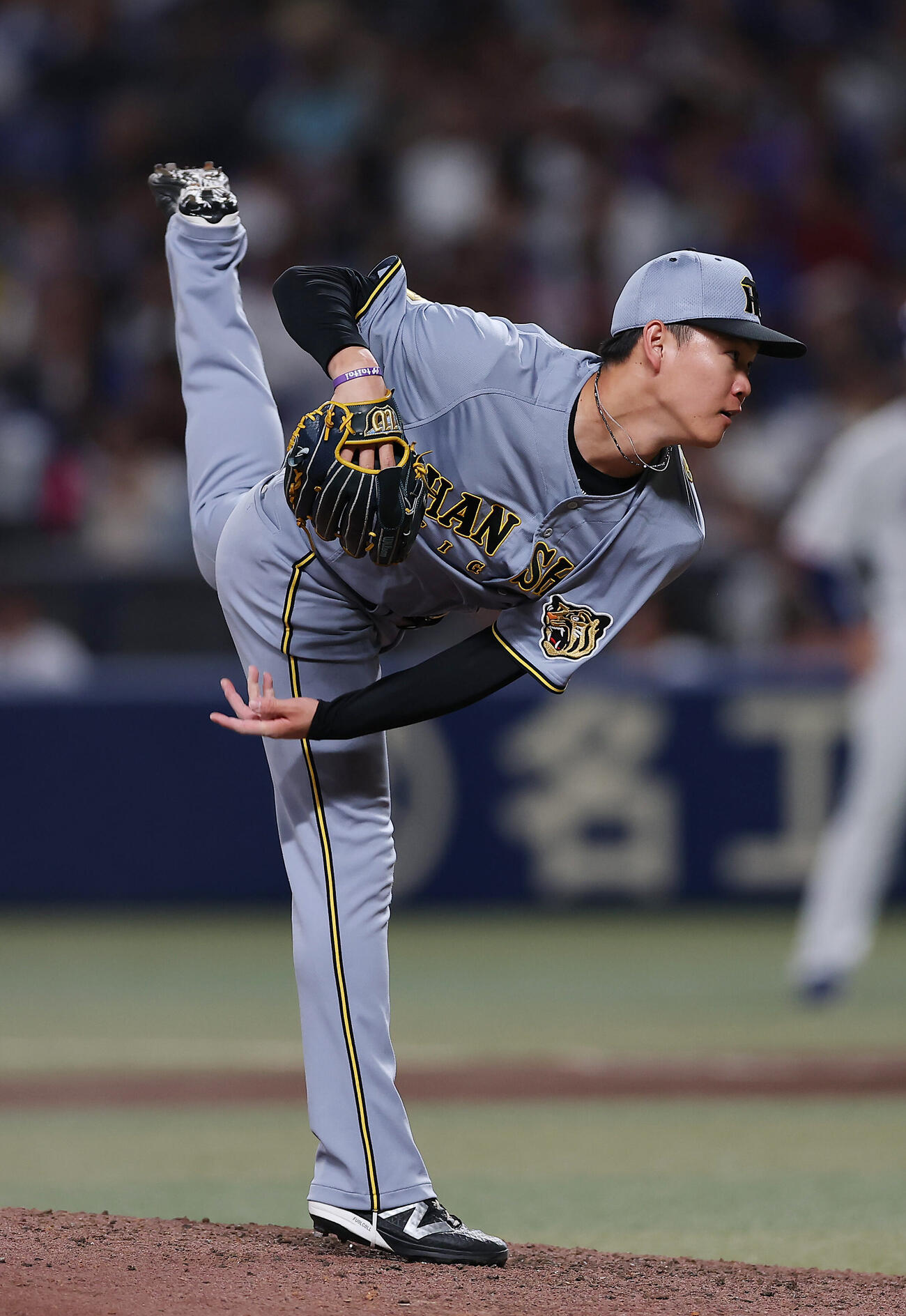 中日対阪神　阪神4番手の及川雅貴（撮影・前田充）