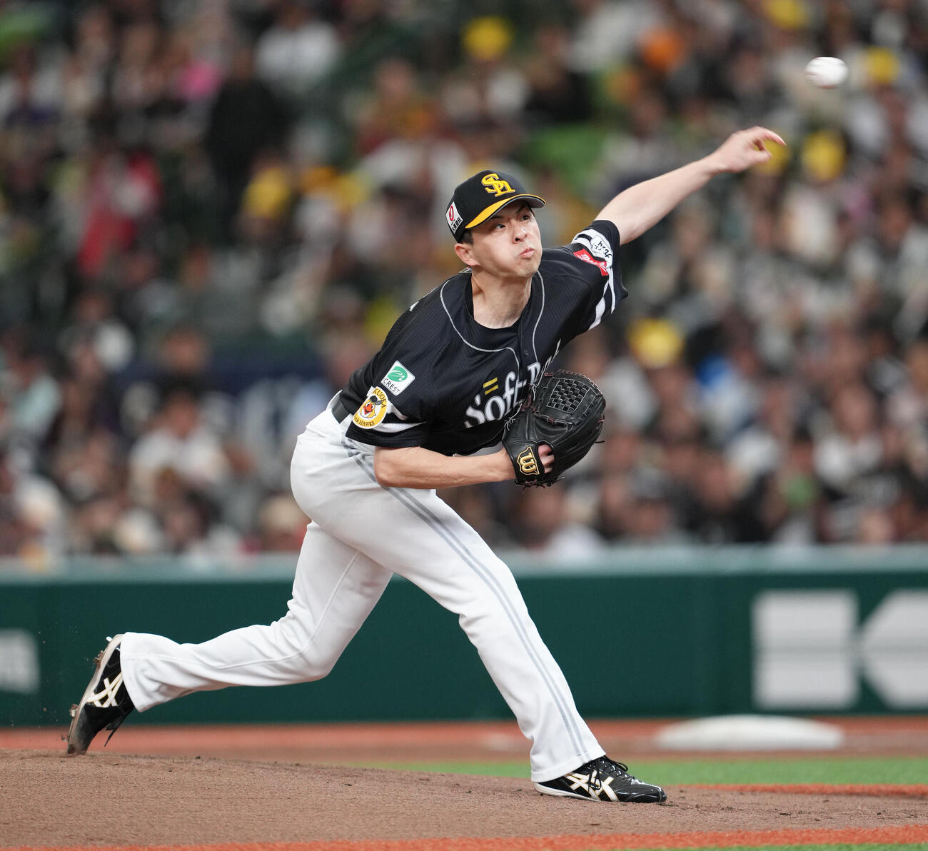 西武対ソフトバンク　ソフトバンク先発の大関友久（撮影・足立雅史）