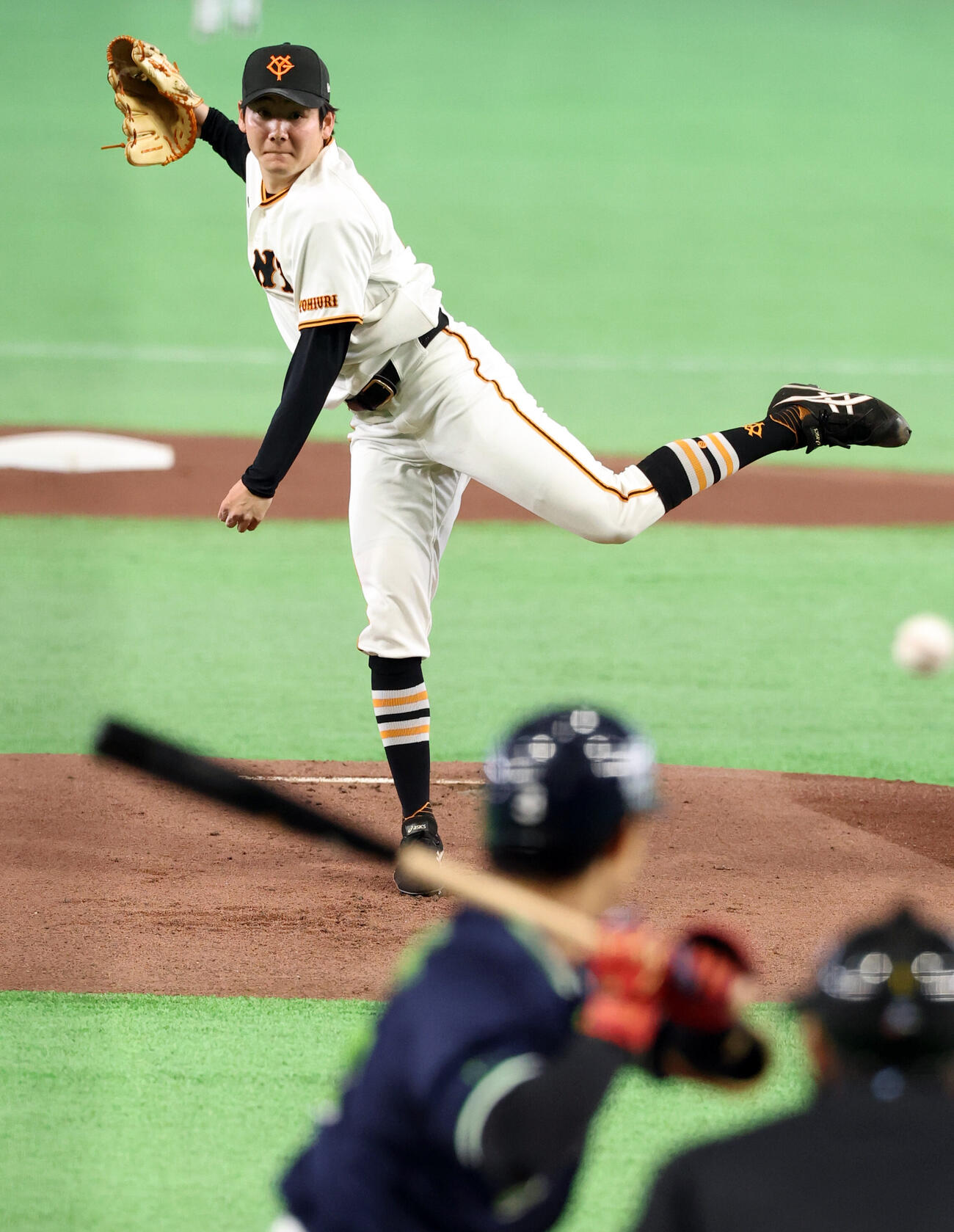 巨人対ヤクルト　力投する巨人先発の竹丸和幸。打者内山壮真（撮影・浅見桂子）
