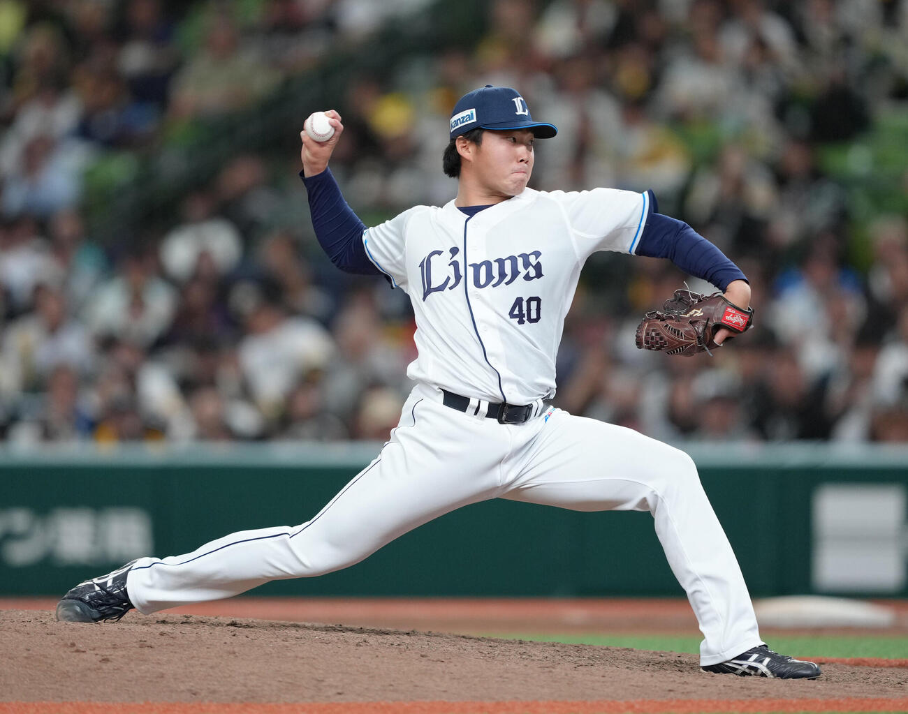 西武対ソフトバンク　9回から登板した西武堀越啓太（撮影・足立雅史）