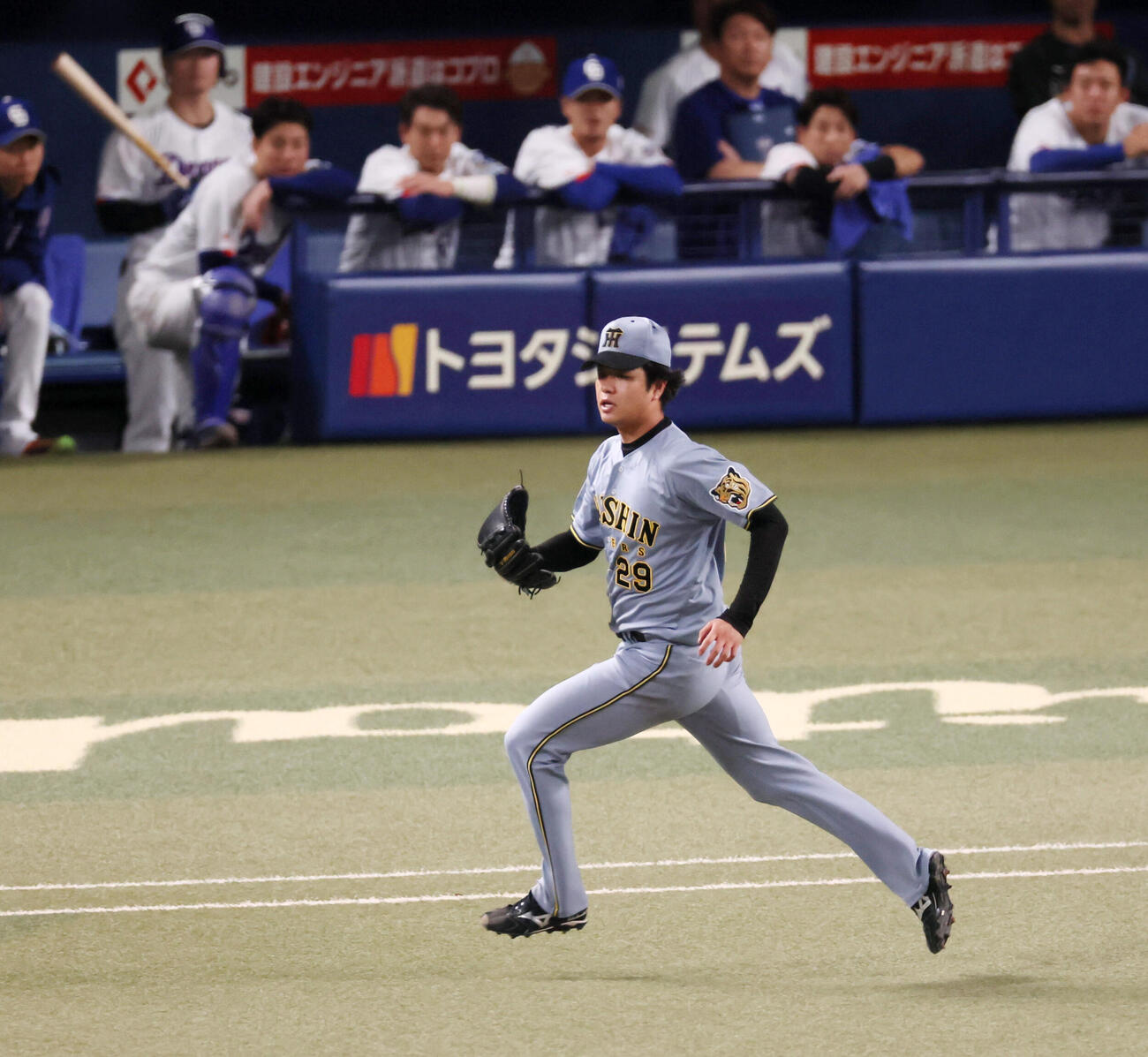 中日対阪神　9回裏中日2死、高橋遥人は福永裕基を一ゴロに仕留める（撮影・加藤哉）