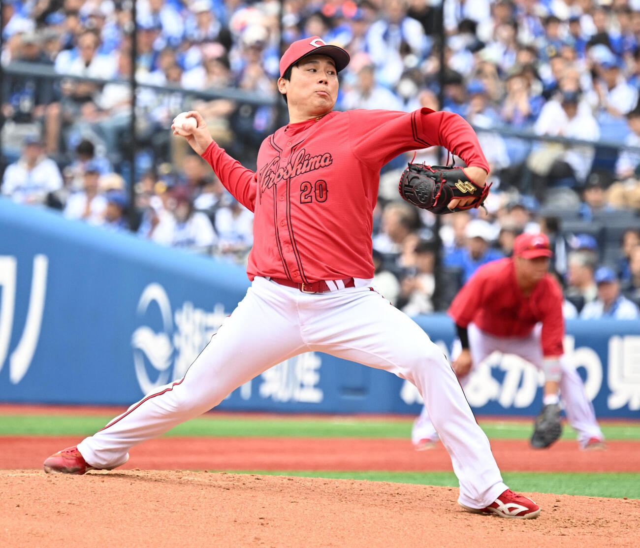 DeNA対広島　DeNA戦に先発した広島栗林良吏（撮影・千葉一成）