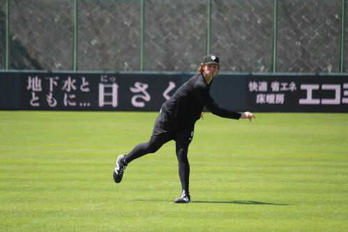 【巨人】８日中日戦先発ウィットリーは「料理人」　竜打線を調理して行きたい街は合羽橋