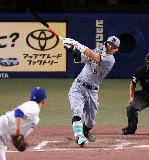 「３冠王」阪神佐藤輝明は強打者指標OPSも驚異的数値　森下翔太ら追う／セ・打撃トップ5一覧