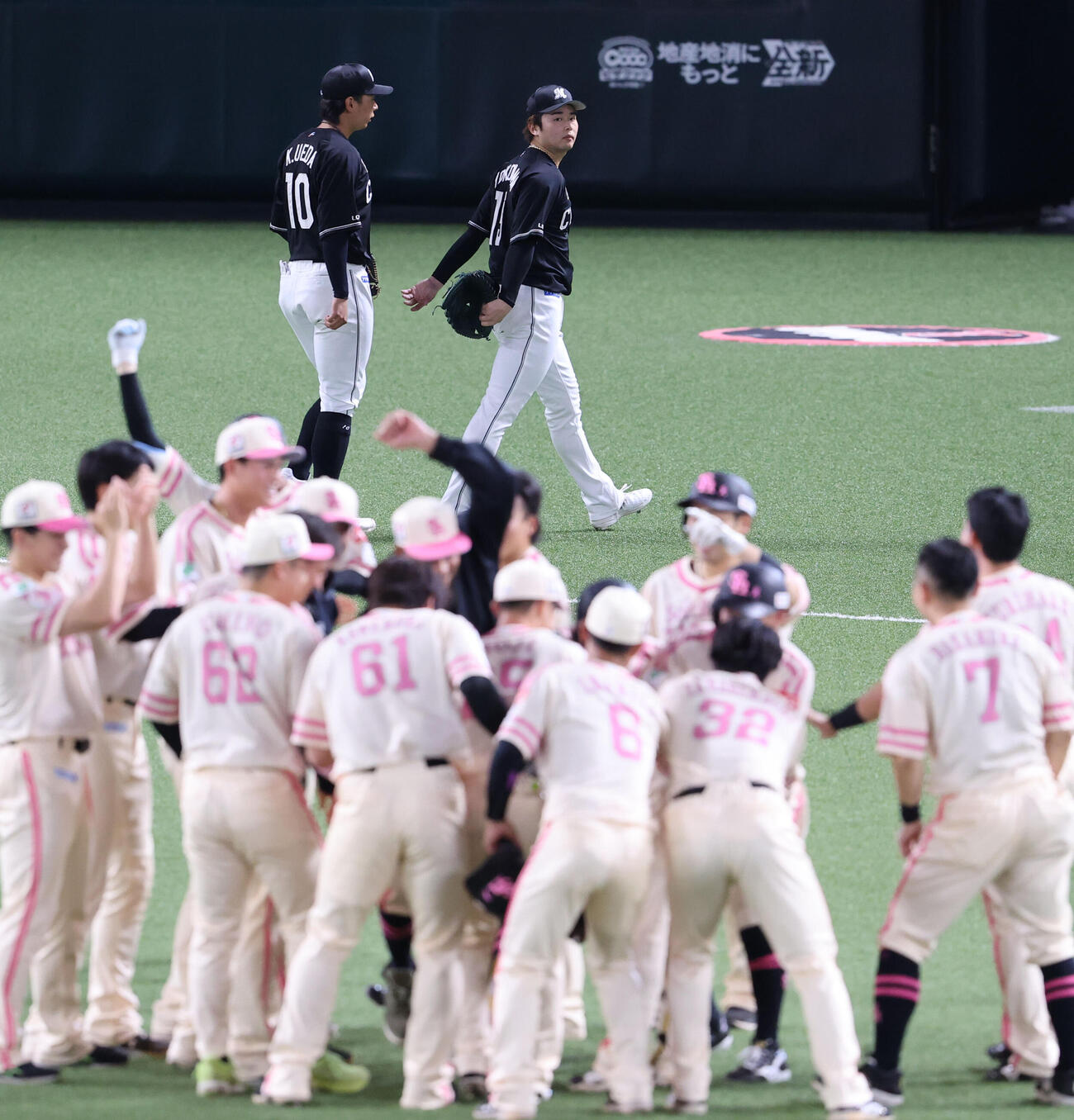 ソフトバンク対ロッテ　9回裏ソフトバンク2死二塁、谷川原健太に右越えサヨナラ適時二塁打を浴びた横山陸人（撮影・梅根麻紀）＝2026年5月8日