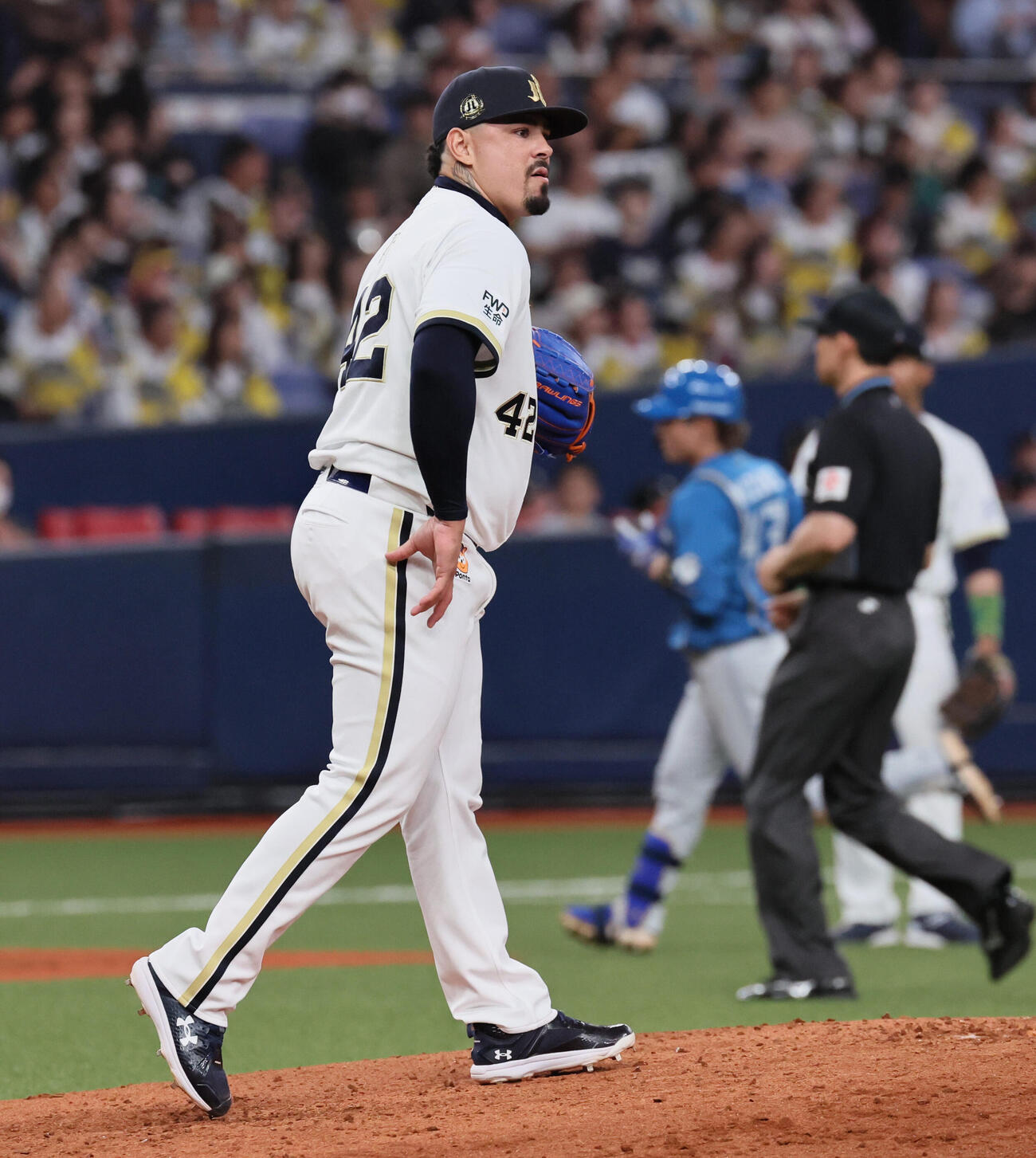 オリックス対日本ハム　9回表日本ハム1死、オリックスのアンドレス・マチャドは水野達稀に本塁打を浴びる　（撮影・宮崎幸一）