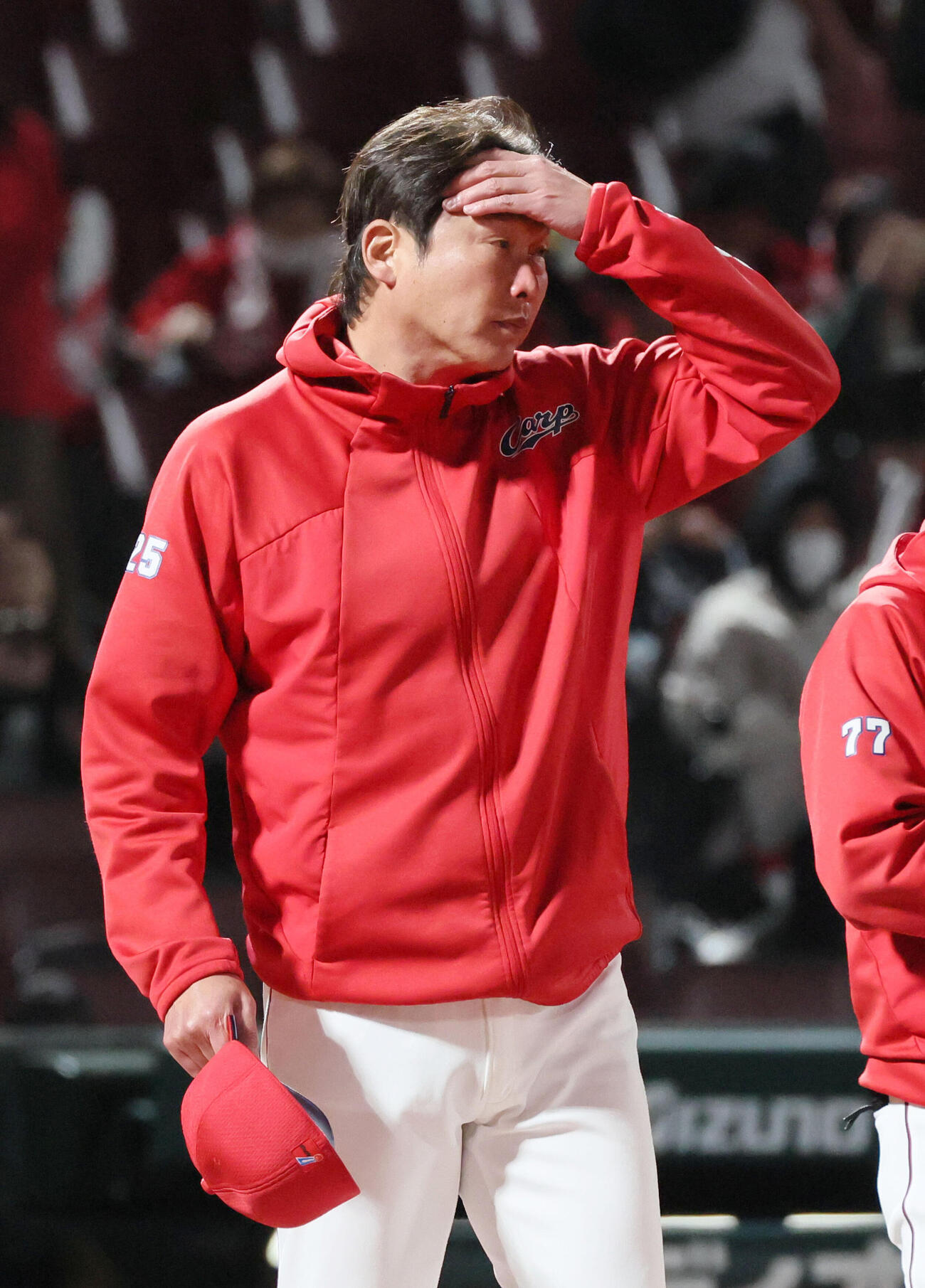 広島対ヤクルト　敗れた新井貴浩監督（撮影・加藤孝規）