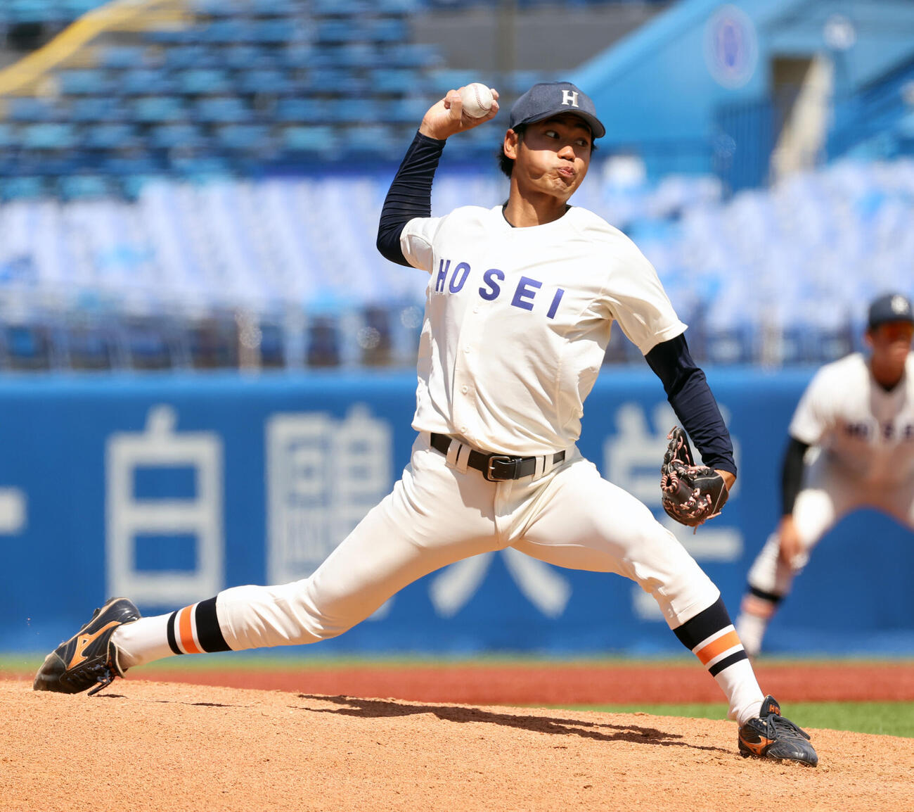 東大対法大、先発した法大・助川太志