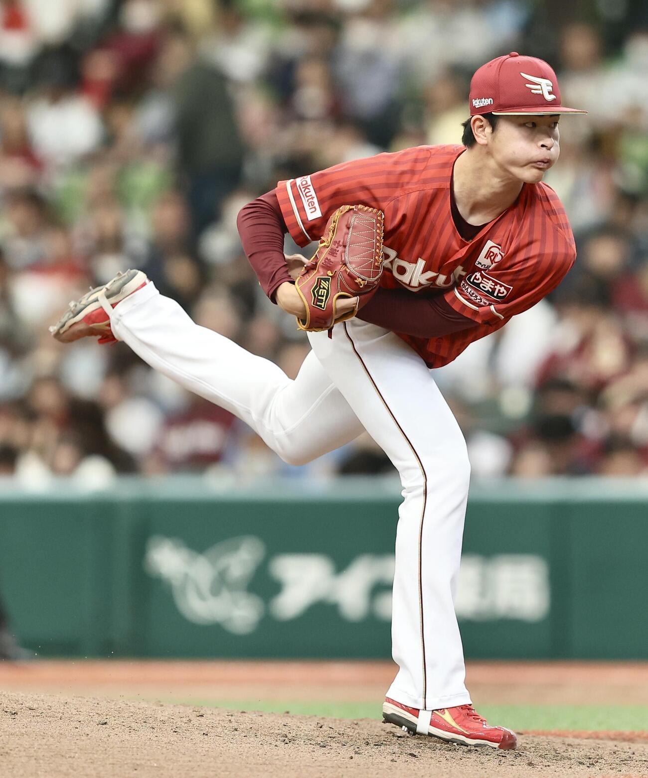 西武対楽天　5回裏、力投する古謝樹（撮影・河田真司）
