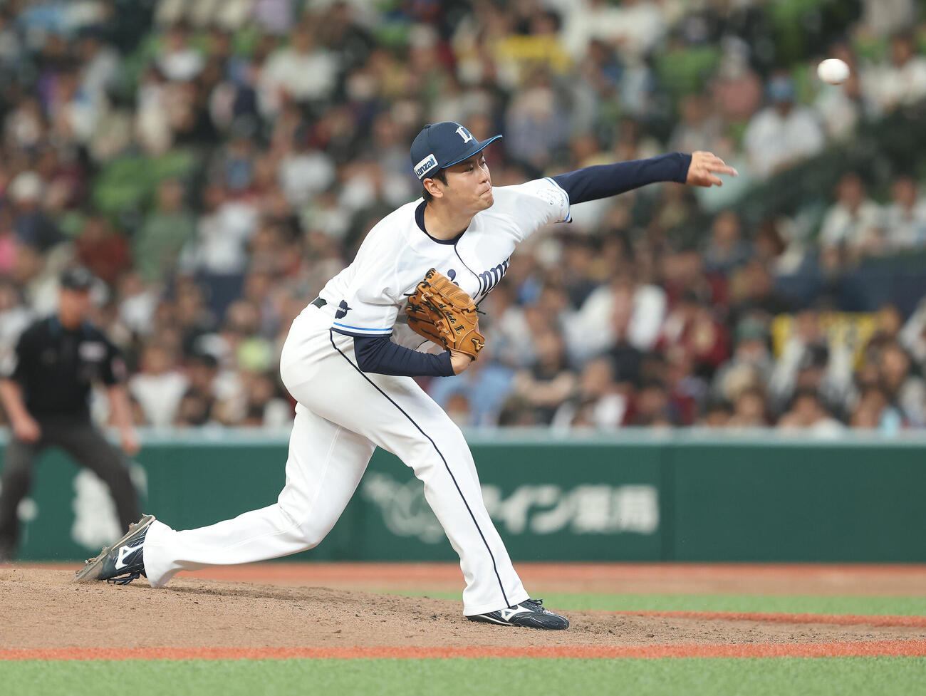 西武対楽天　9回表、力投する佐藤隼輔（撮影・河田真司）