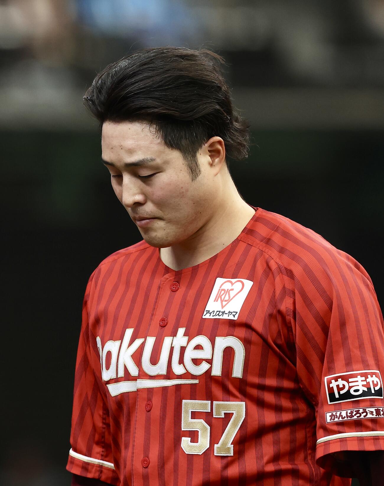 西武対楽天　2回裏西武2死一、二塁、降板する滝中暸太（撮影・河田真司）