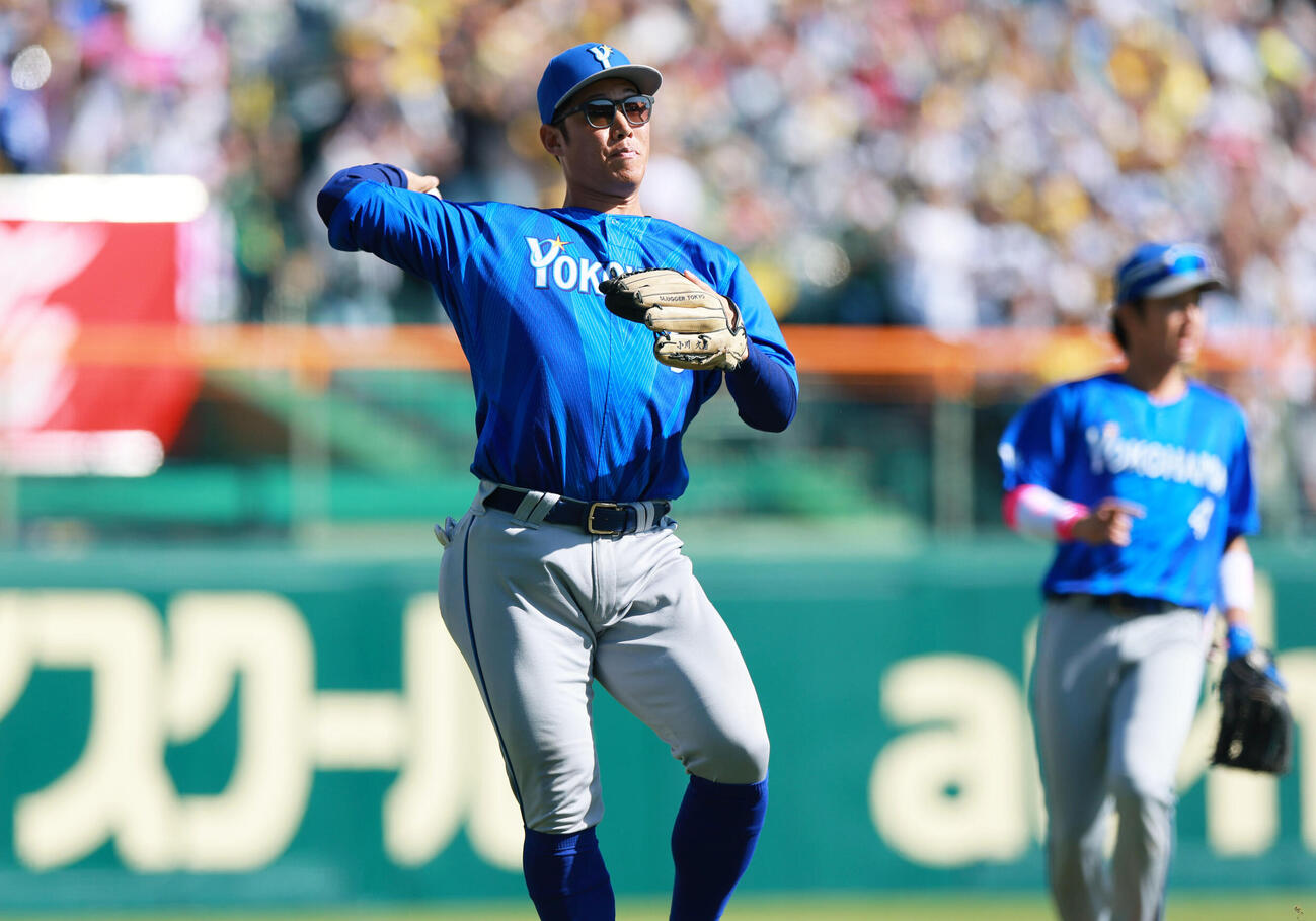 阪神対DeNA　遊撃を守るDeNA京田陽太（撮影・上山淳一）