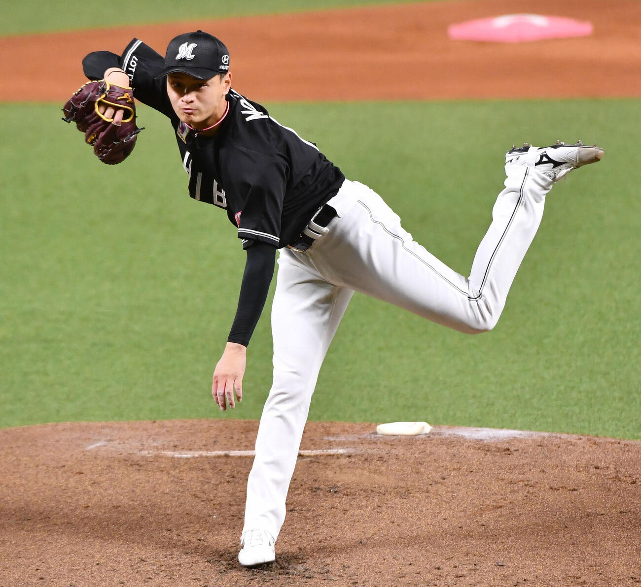 ソフトバンク対ロッテ　ロッテ先発の毛利海大（撮影・岩下翔太）