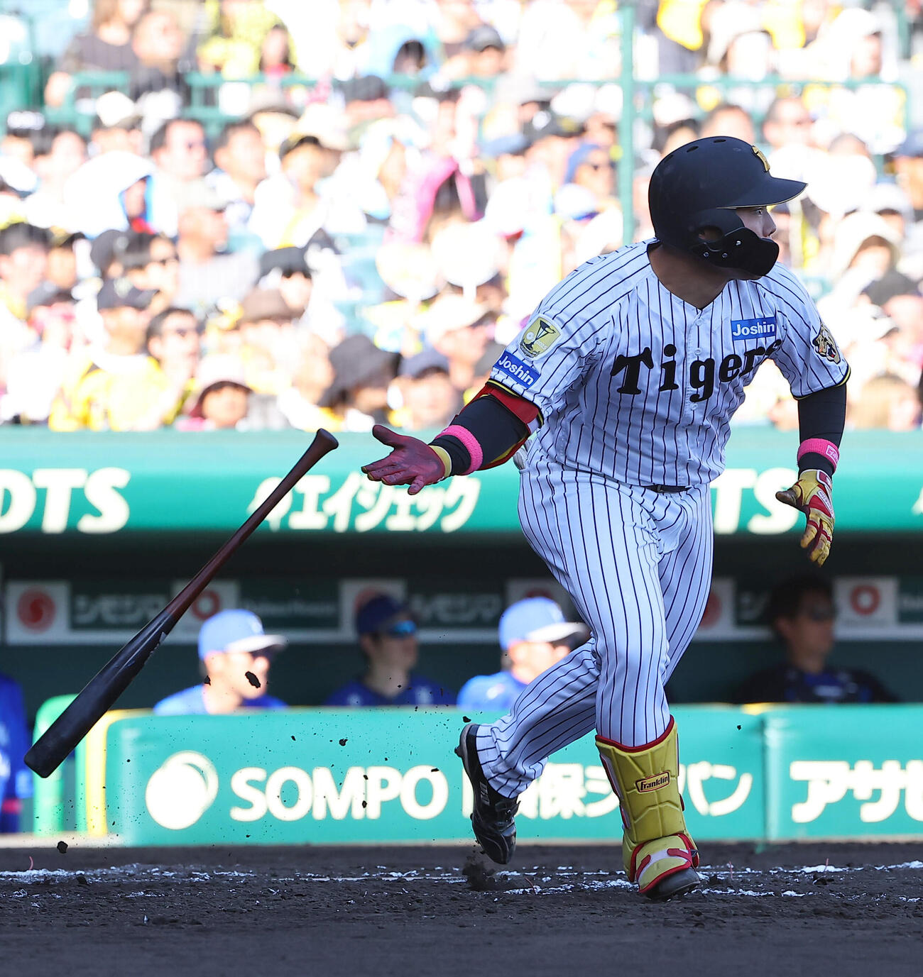 阪神対DeNA 7回裏阪神1死二塁、嶋村麟士朗は適時打を放つ（撮影・上田博志）