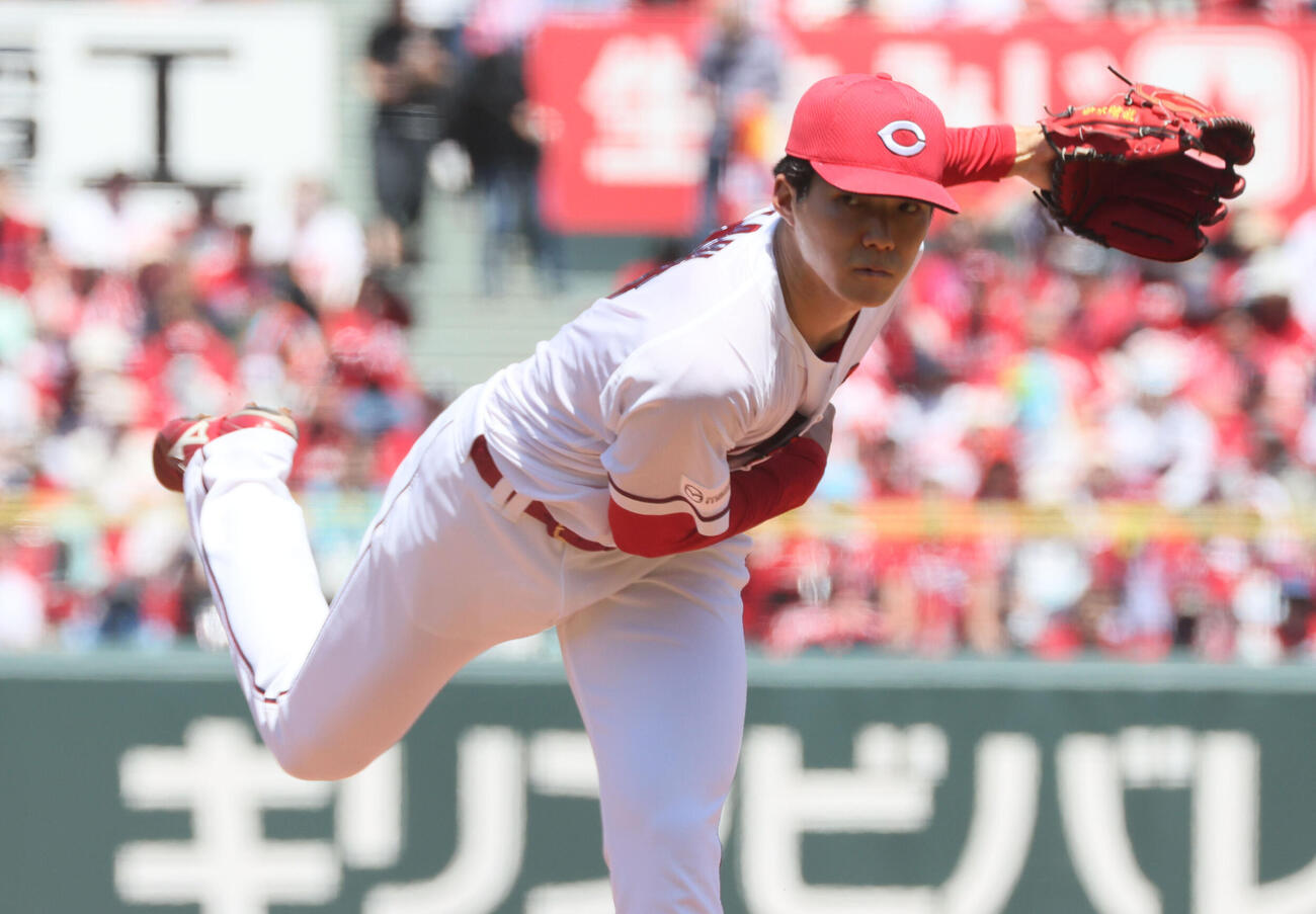 広島対ヤクルト　力投する広島先発の赤木晴哉（撮影・加藤孝規）