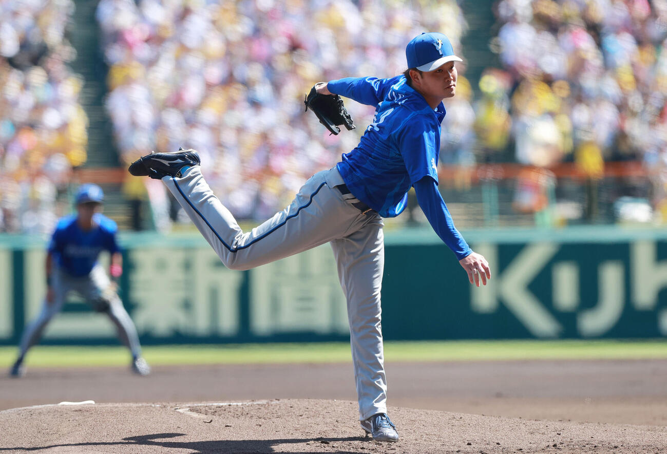 阪神対DeNA DeNA先発の石田裕太郎（撮影・上山淳一）