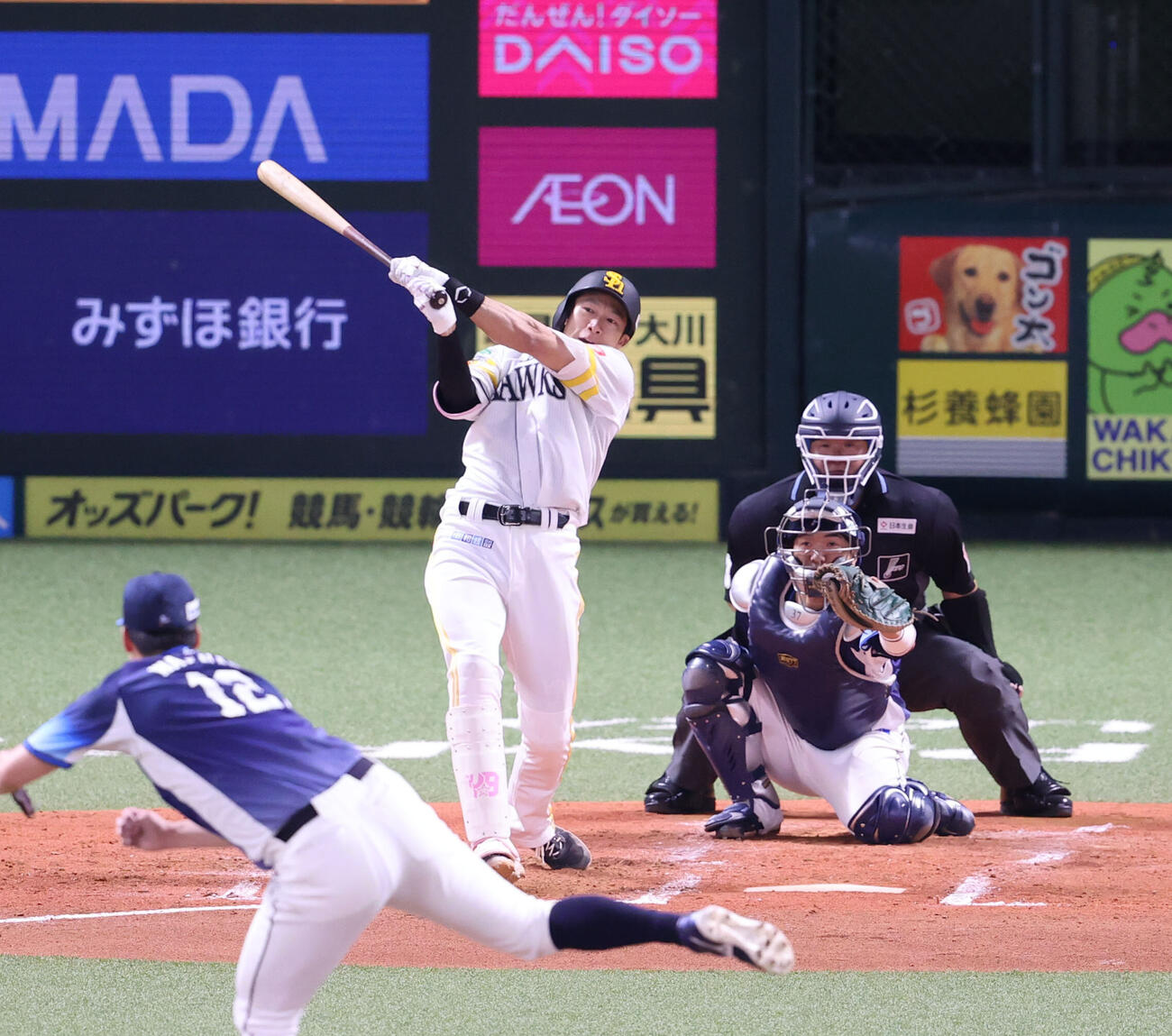 ソフトバンク対西武　3回裏ソフトバンク2死、柳田悠岐は右前打を放つ　（撮影・梅根麻紀）