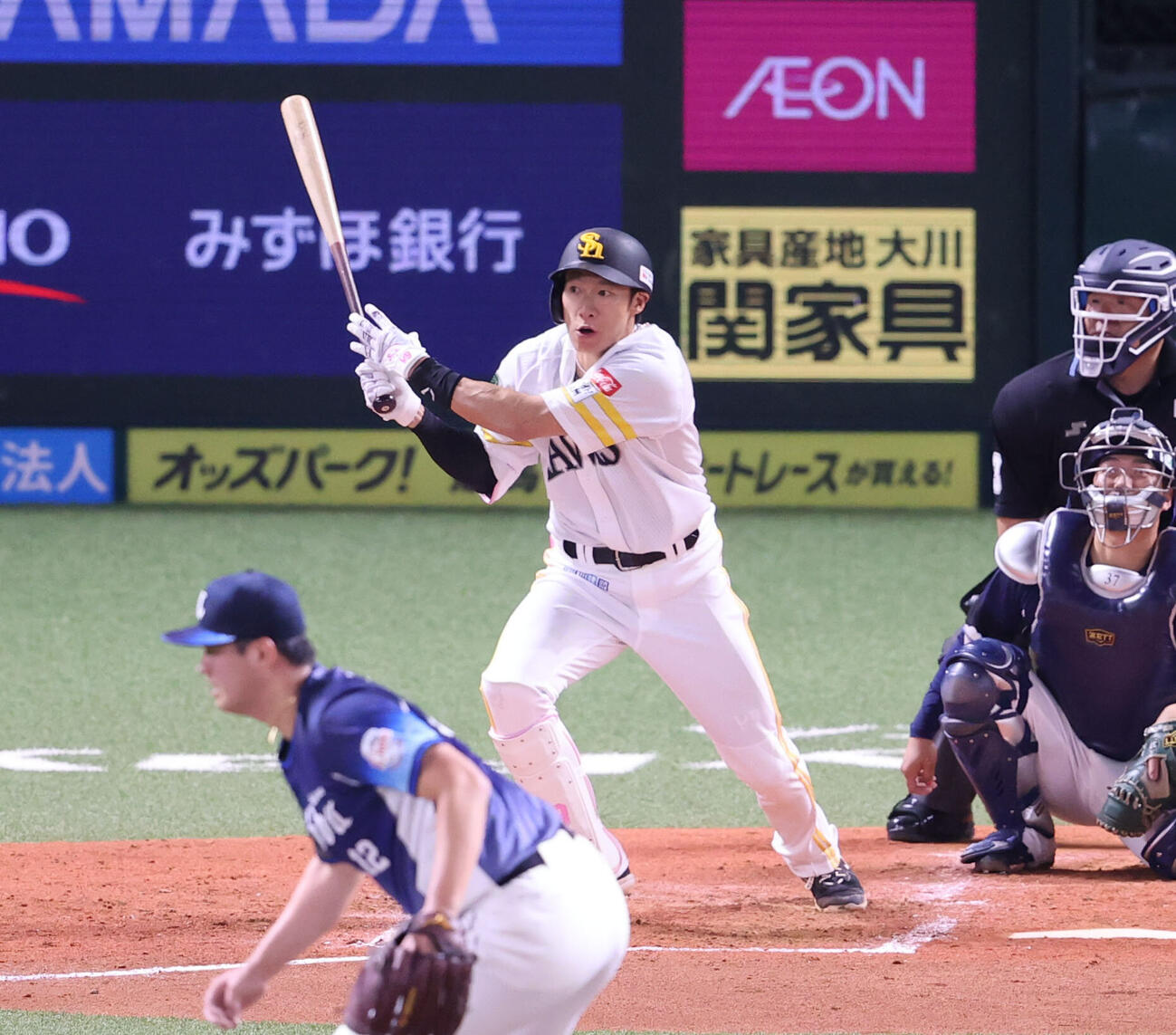 ソフトバンク対西武　3回裏ソフトバンク2死、柳田悠岐は右前打を放つ　（撮影・梅根麻紀）