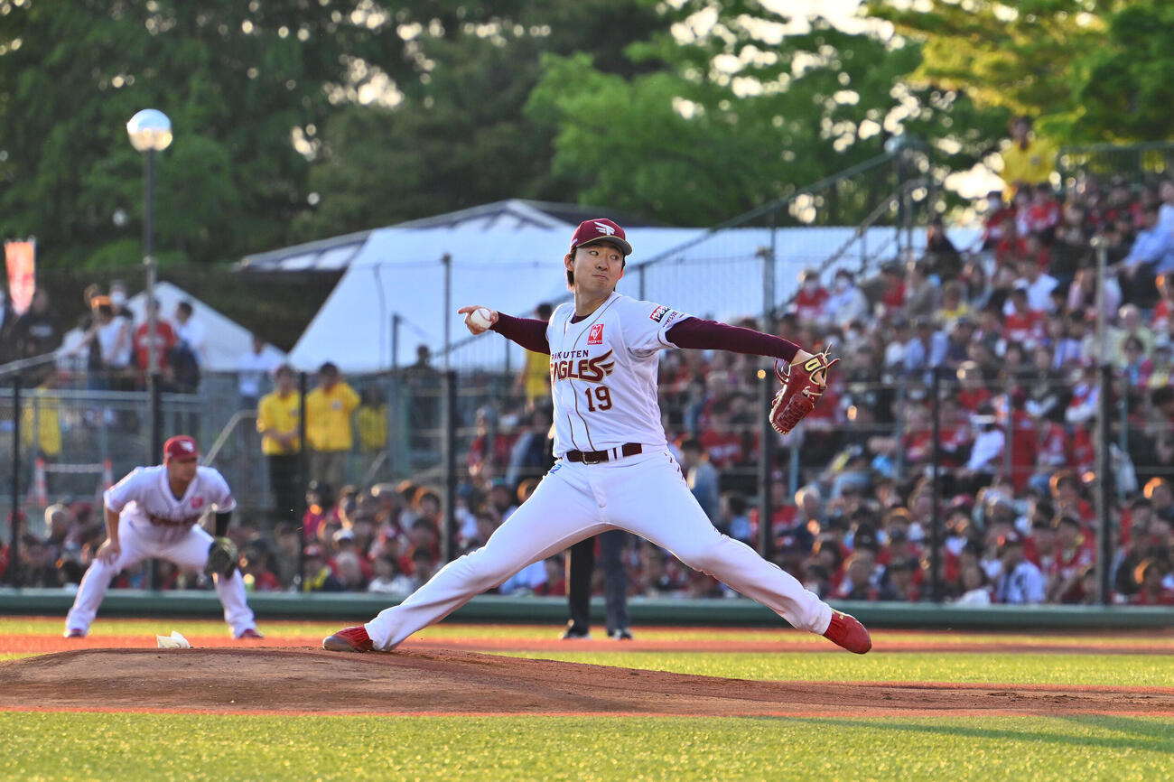 楽天対オリックス　楽天先発の荘司康誠（撮影・滝沢徹郎）　