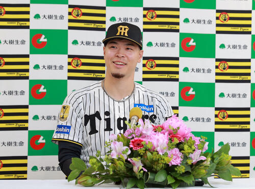 阪神】佐藤輝明が3、4月度の月間MVP「何回も取れるように」圧倒的な