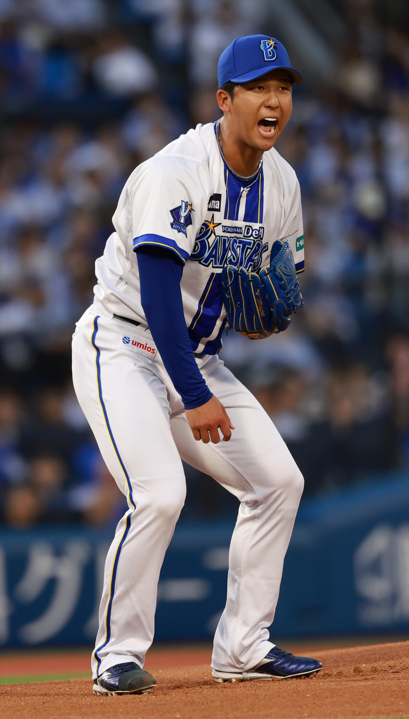 DeNA対中日　1回表中日無死、鵜飼航丞をから三振を奪い吠える島田舜也（撮影・水谷安孝）