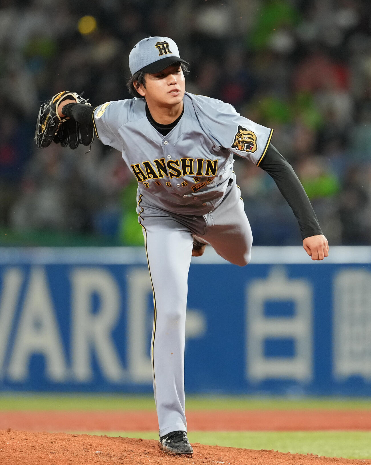 ヤクルト対阪神　力投する阪神高橋遥人（撮影・清水貴仁）