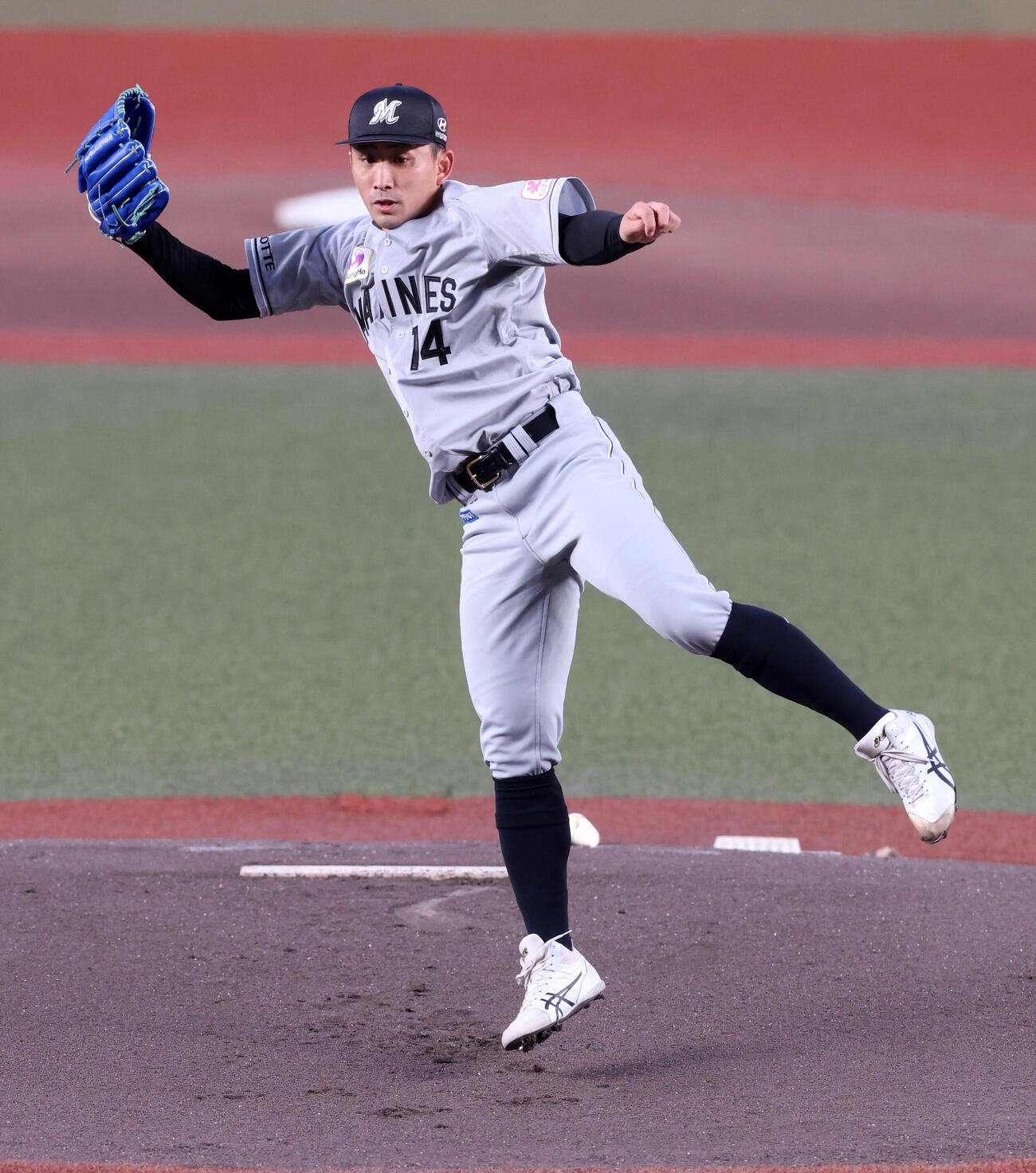 ロッテ対日本ハム　ロッテ先発の小島和哉　（撮影・浅見桂子）