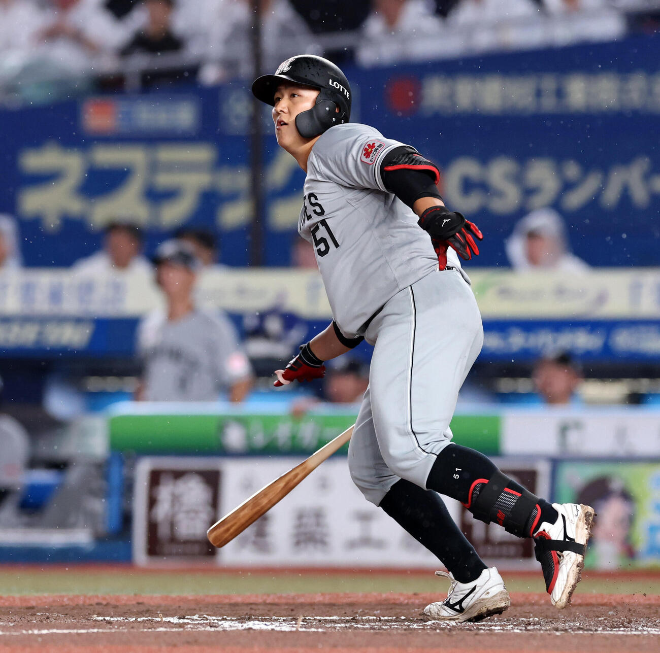ロッテ対日本ハム　7回裏ロッテ1死二塁、山口航輝は2点本塁打を放つ　（撮影・浅見桂子）