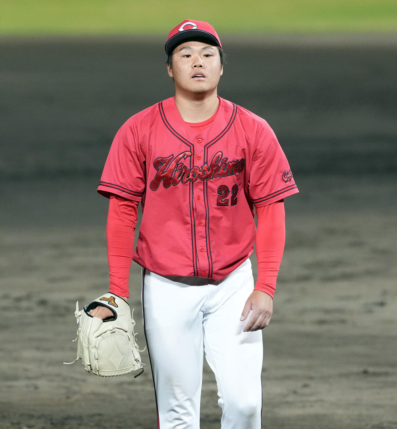巨人対広島　10回からマウンドに上がり無失点に抑えた広島高太一（撮影・たえ見朱実）