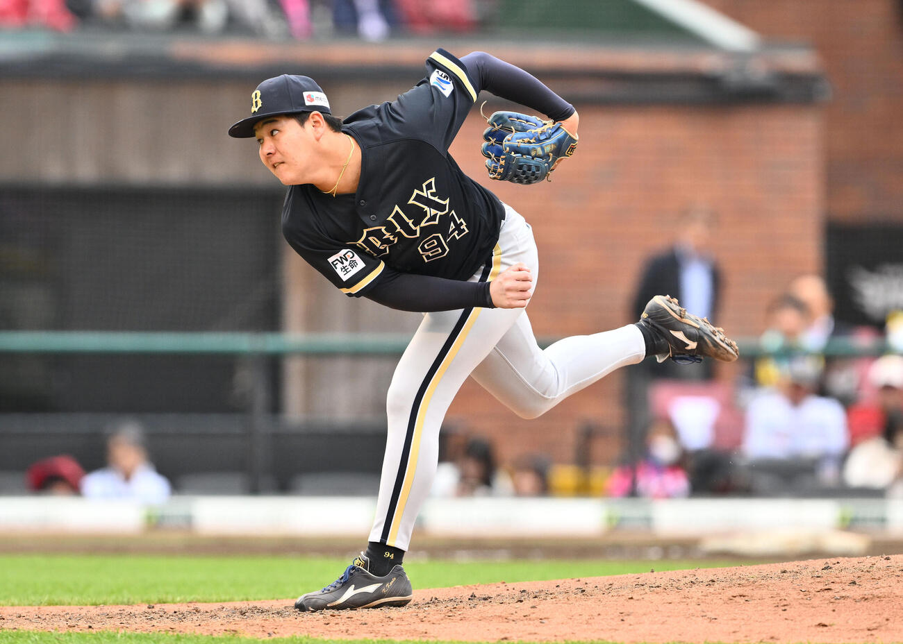 楽天対オリックス　オリックス2番手で登板する川瀬堅斗（撮影・滝沢徹郎）　