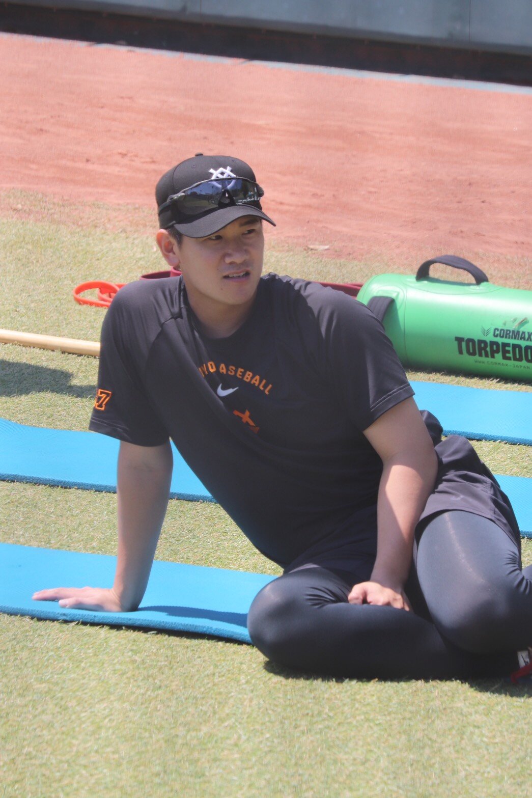 ジャイアンツ球場で練習する巨人井上温大